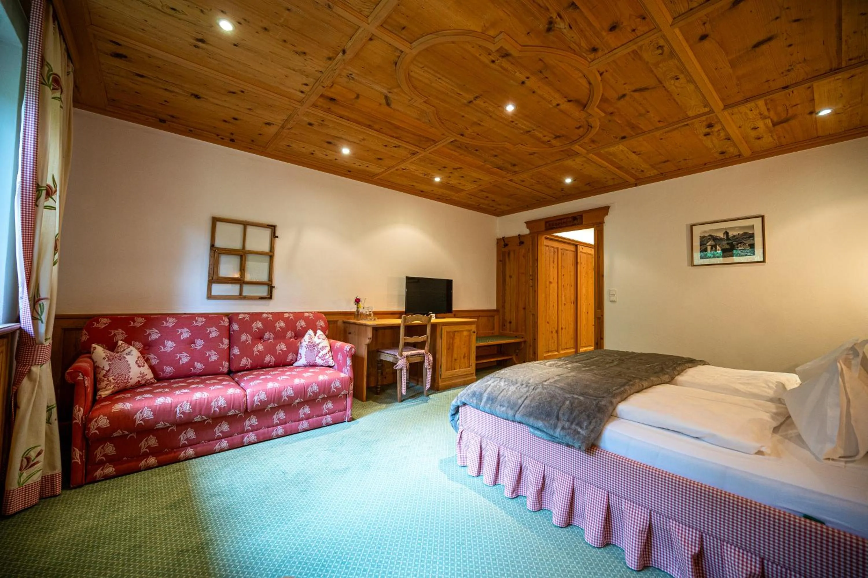 Bed in die AlpenRose