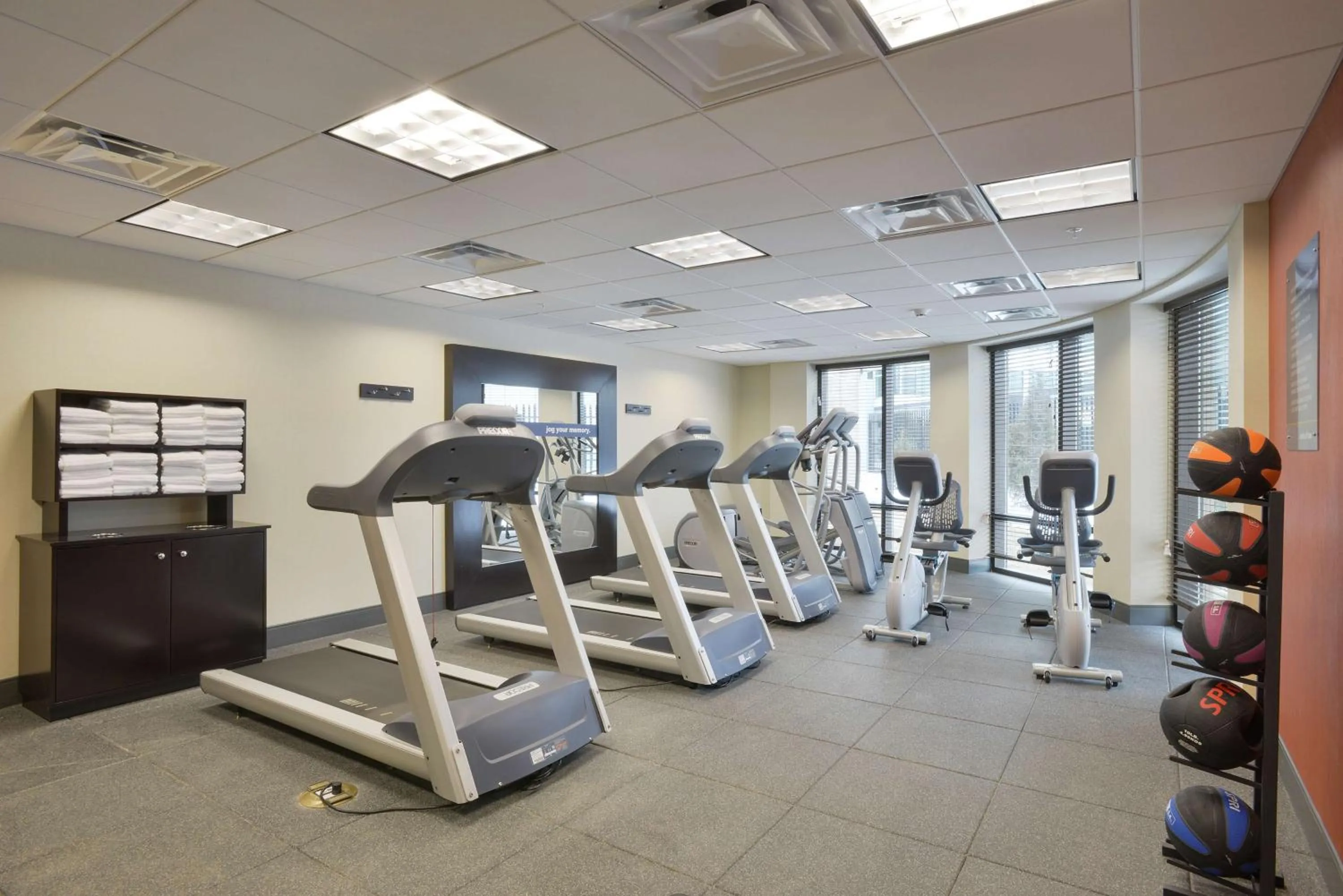 Fitness centre/facilities in Hampton Inn & Suites - Cincinnati/Kenwood, OH