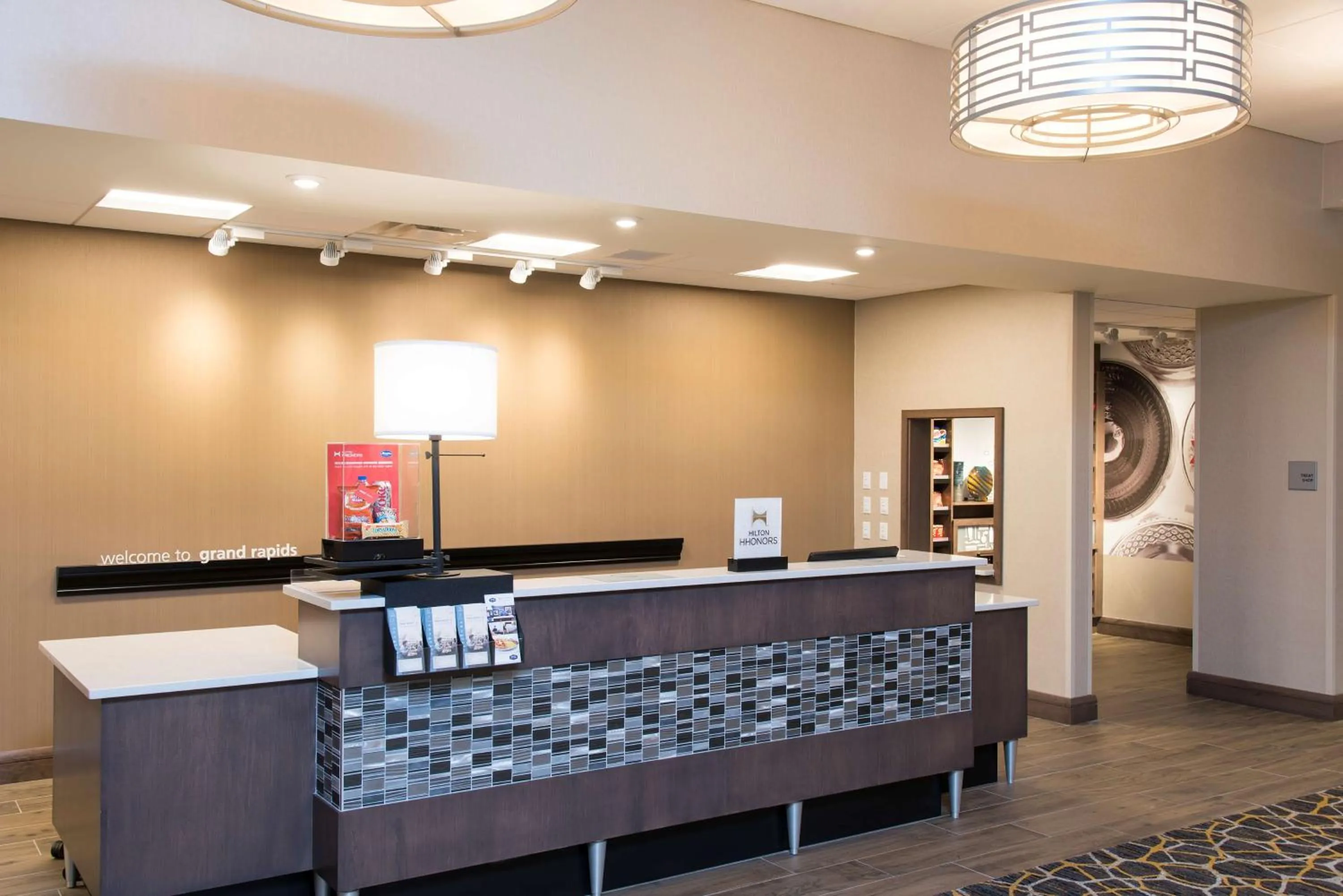 Lobby or reception in Hampton Inn & Suites Grand Rapids Downtown