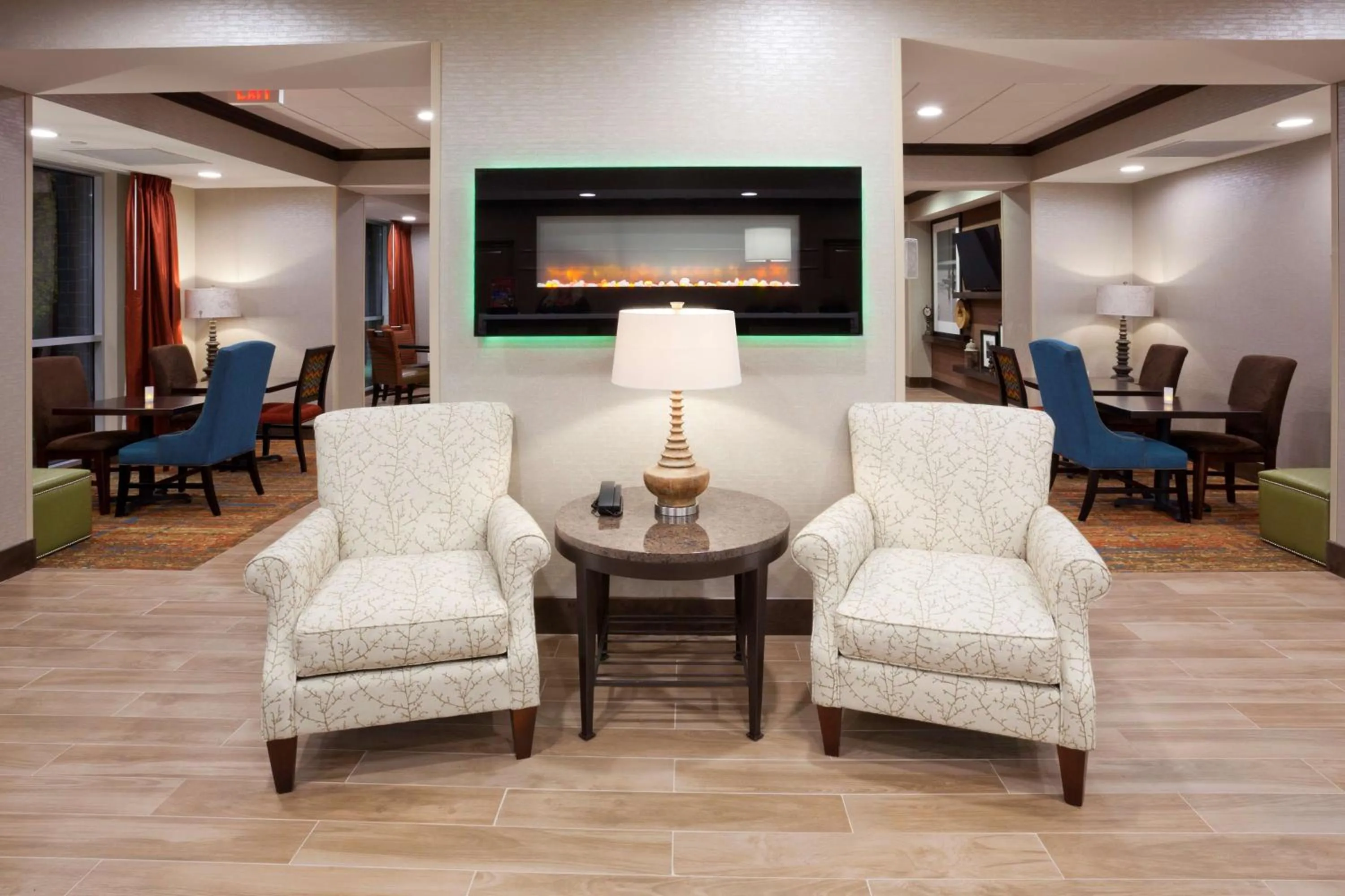Lobby or reception in Hampton Inn Minneapolis Bloomington West