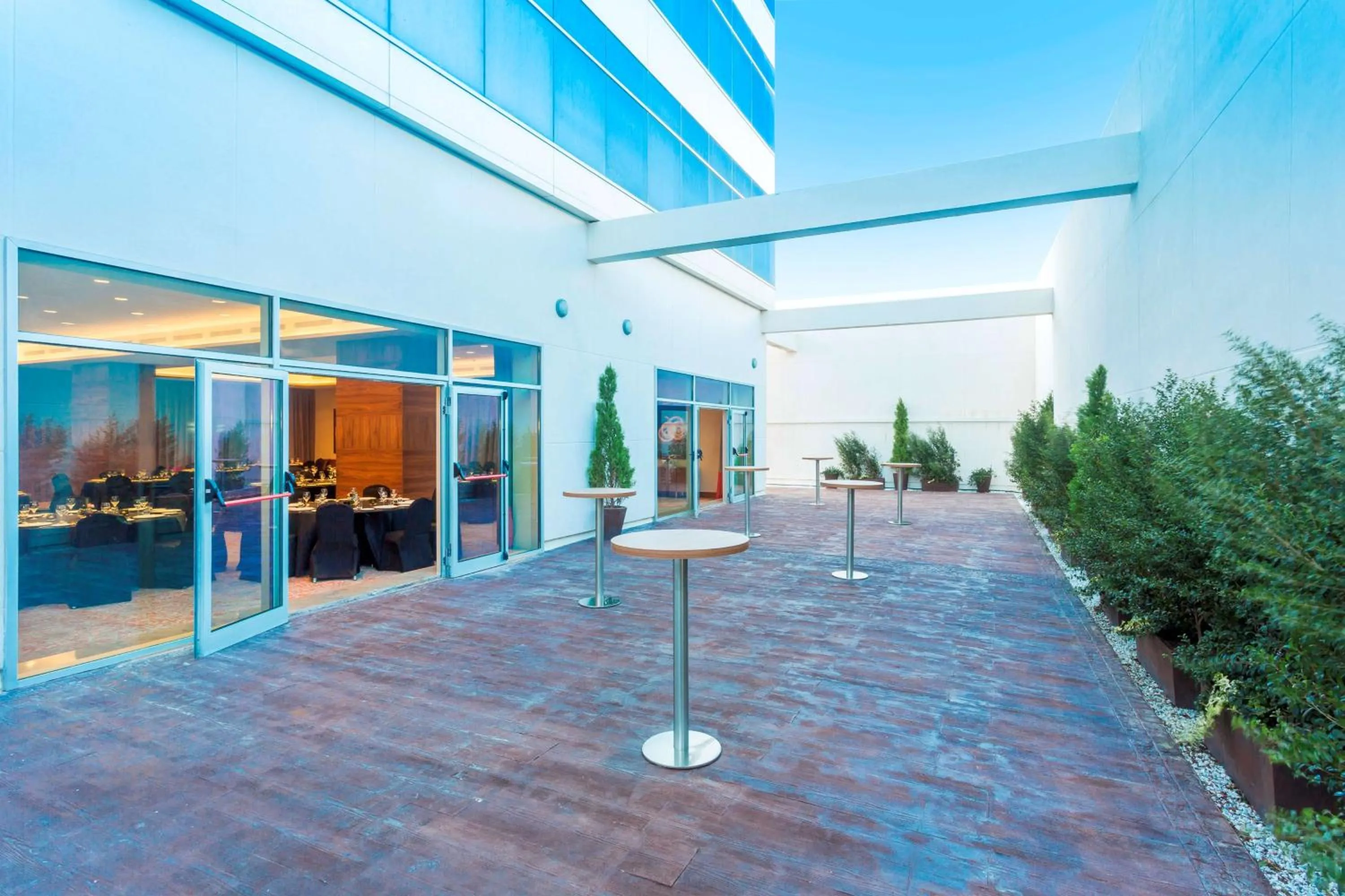 Patio in Hilton Garden Inn Tanger City Center