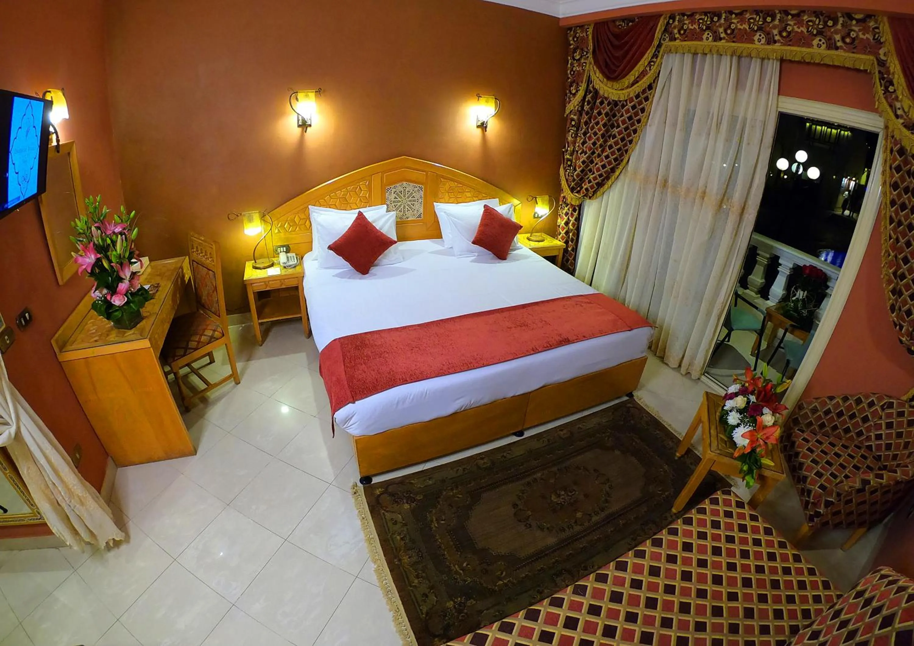 Bed in Oriental Rivoli Hotel & Spa