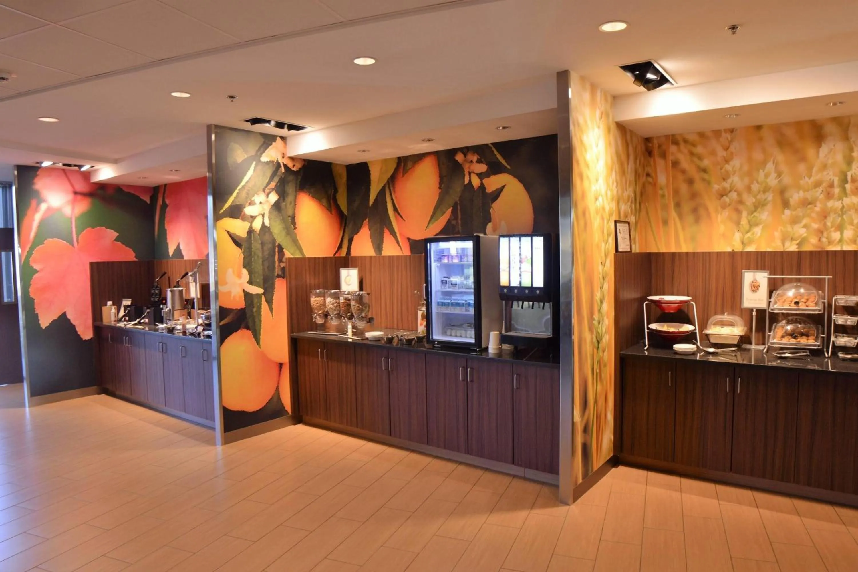 Breakfast in Fairfield Inn & Suites by Marriott Dunn I-95