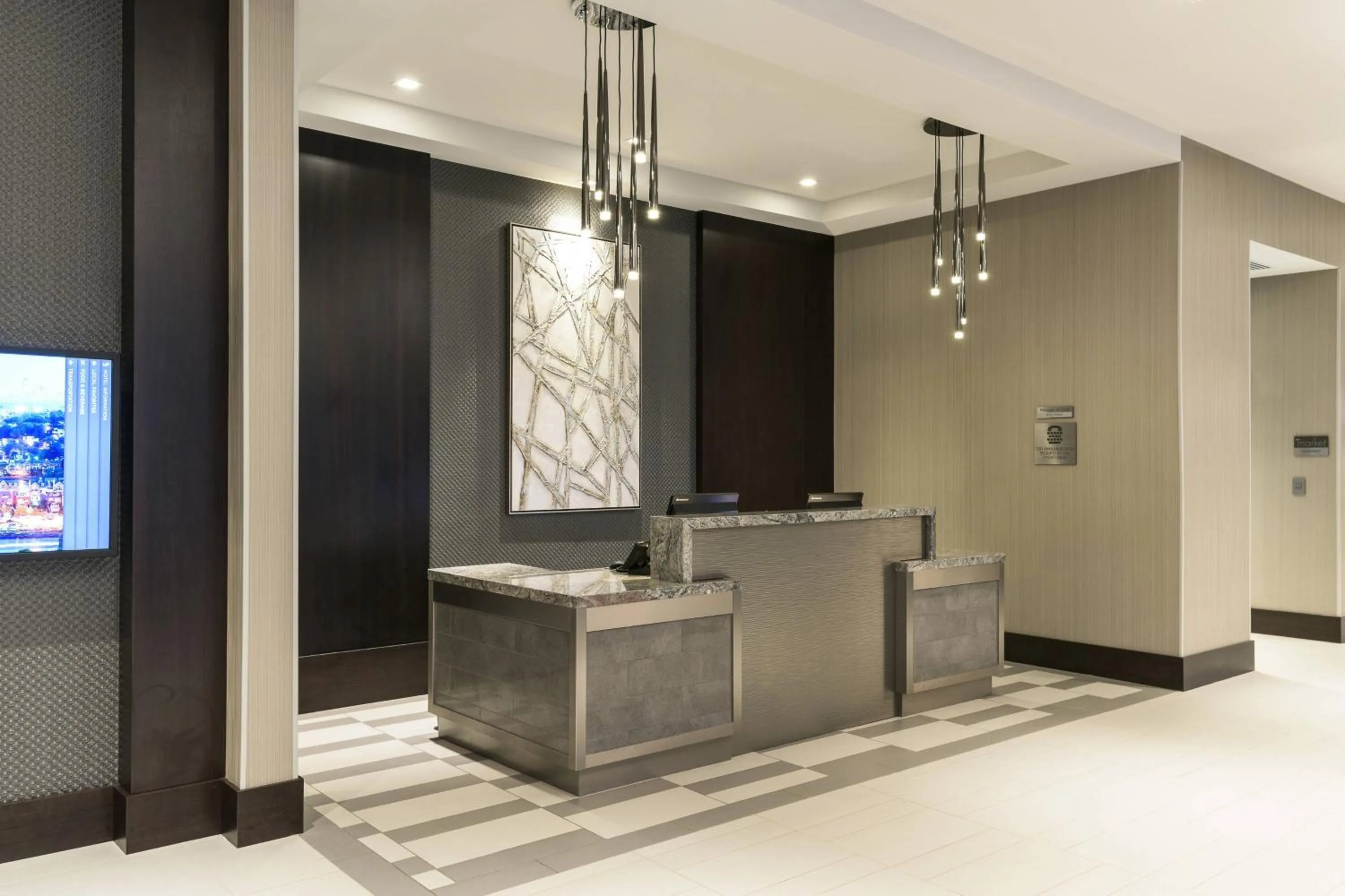 Lobby or reception in Courtyard by Marriott Edgewater NYC Area