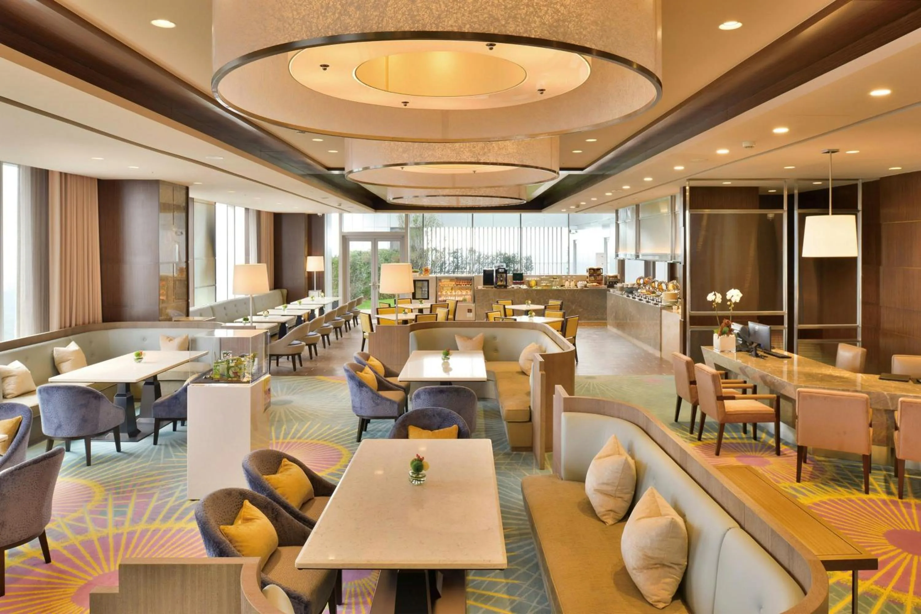 Lounge or bar in Courtyard by Marriott Taipei
