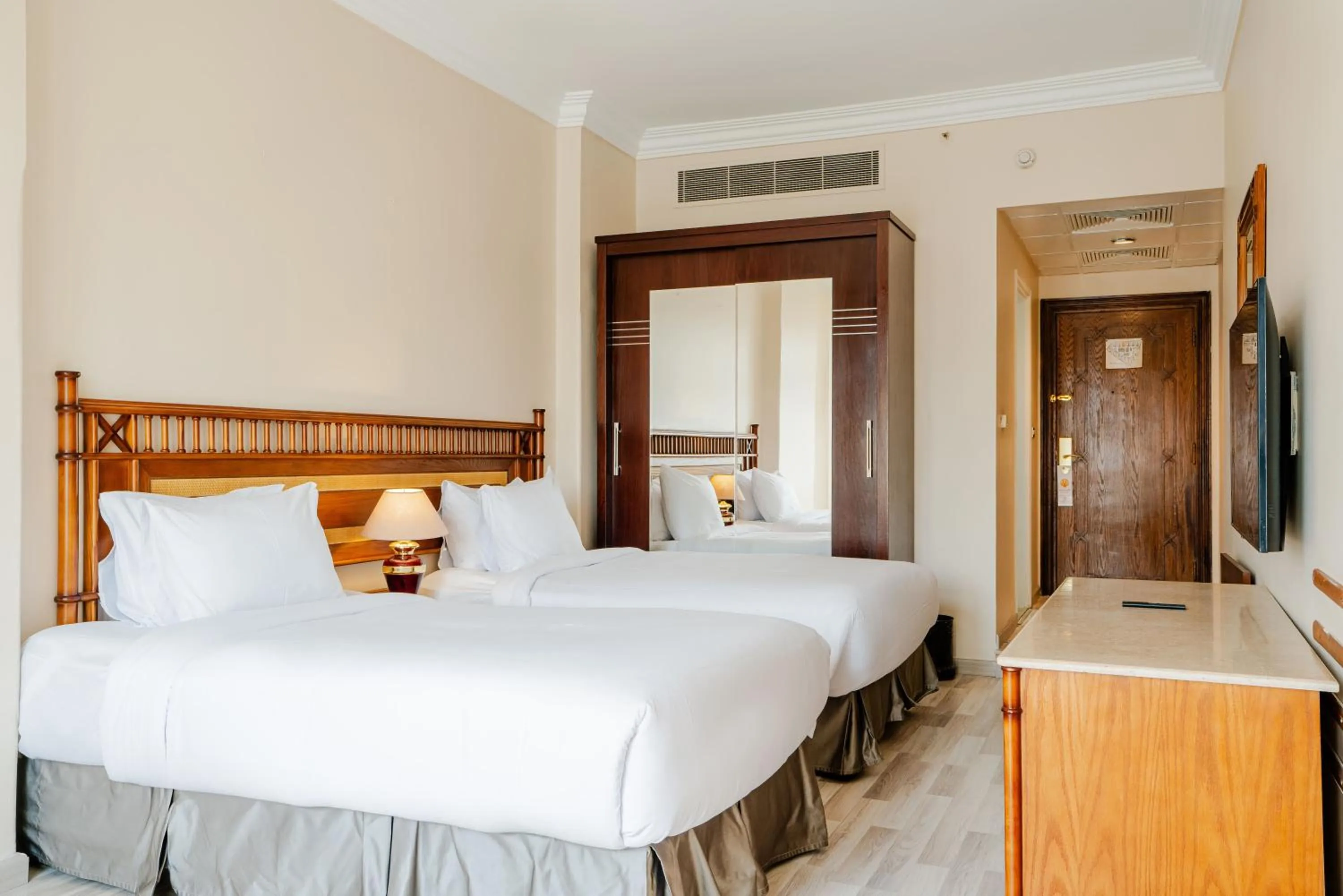 Bed in Om Kolthoom Hotel