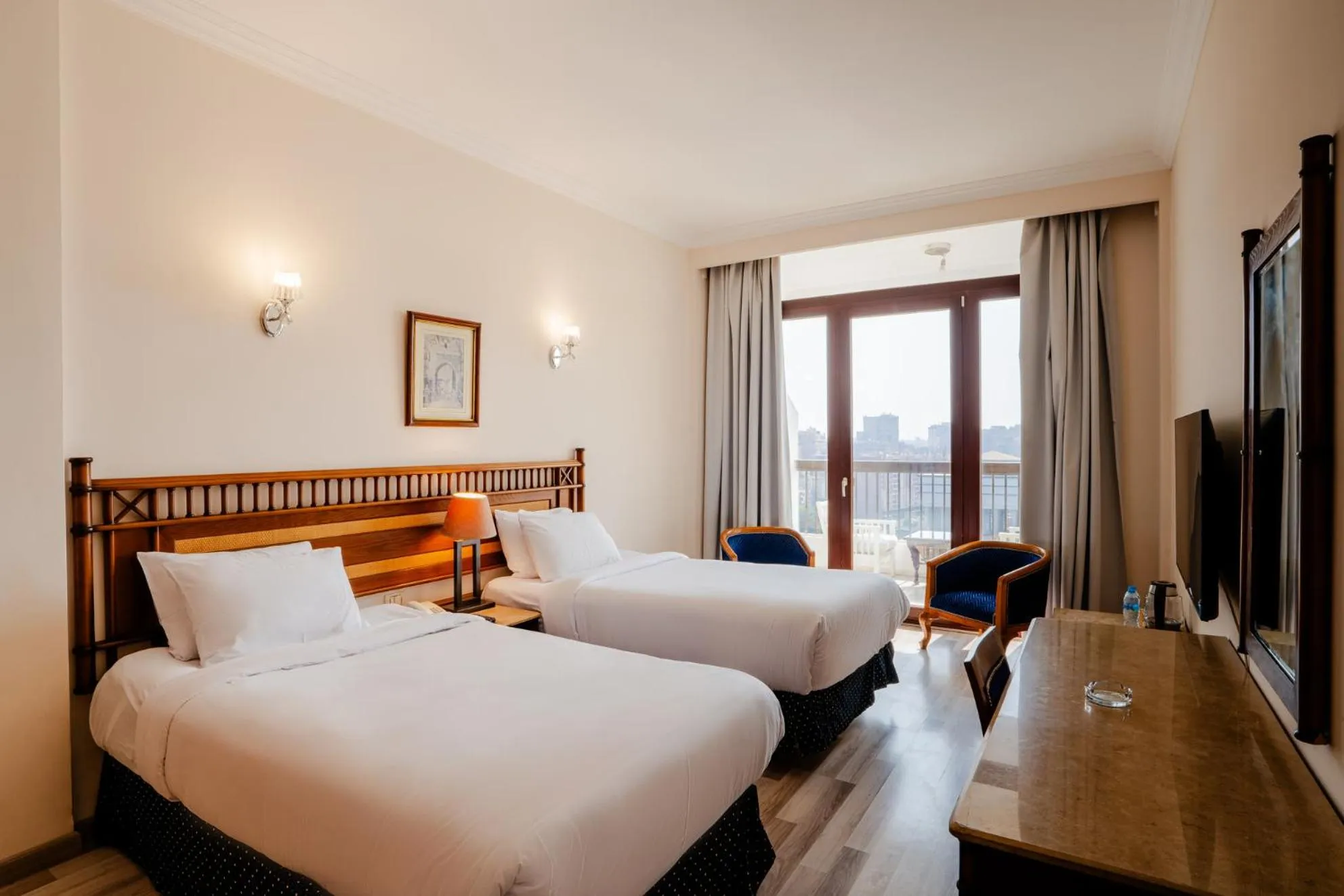 Bed in Om Kolthoom Hotel