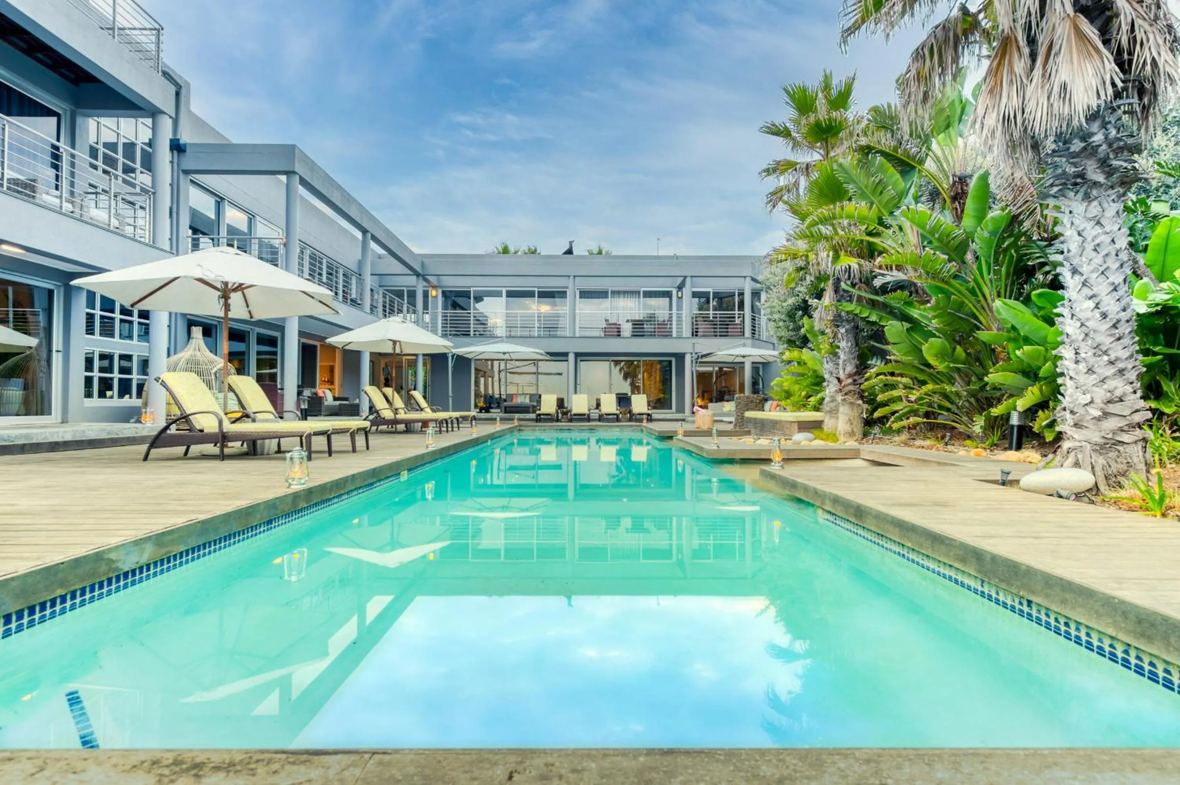 Property building in Atlantic Palms