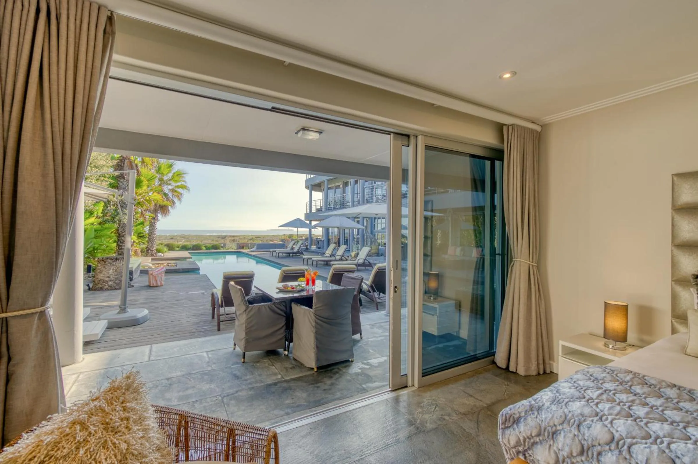 Balcony/Terrace, Bed in Atlantic Palms