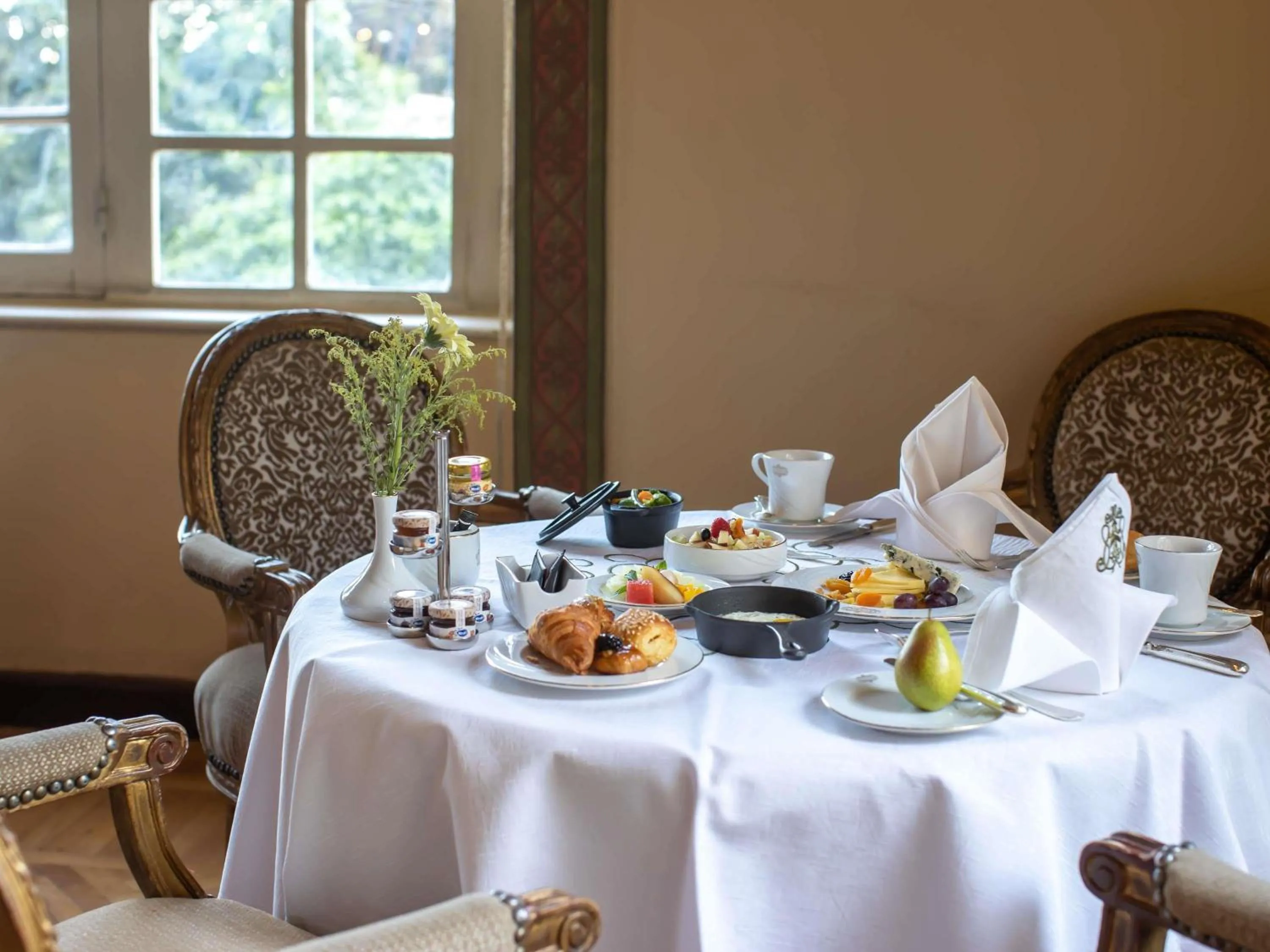 Restaurant/places to eat in Sofitel Winter Palace Luxor