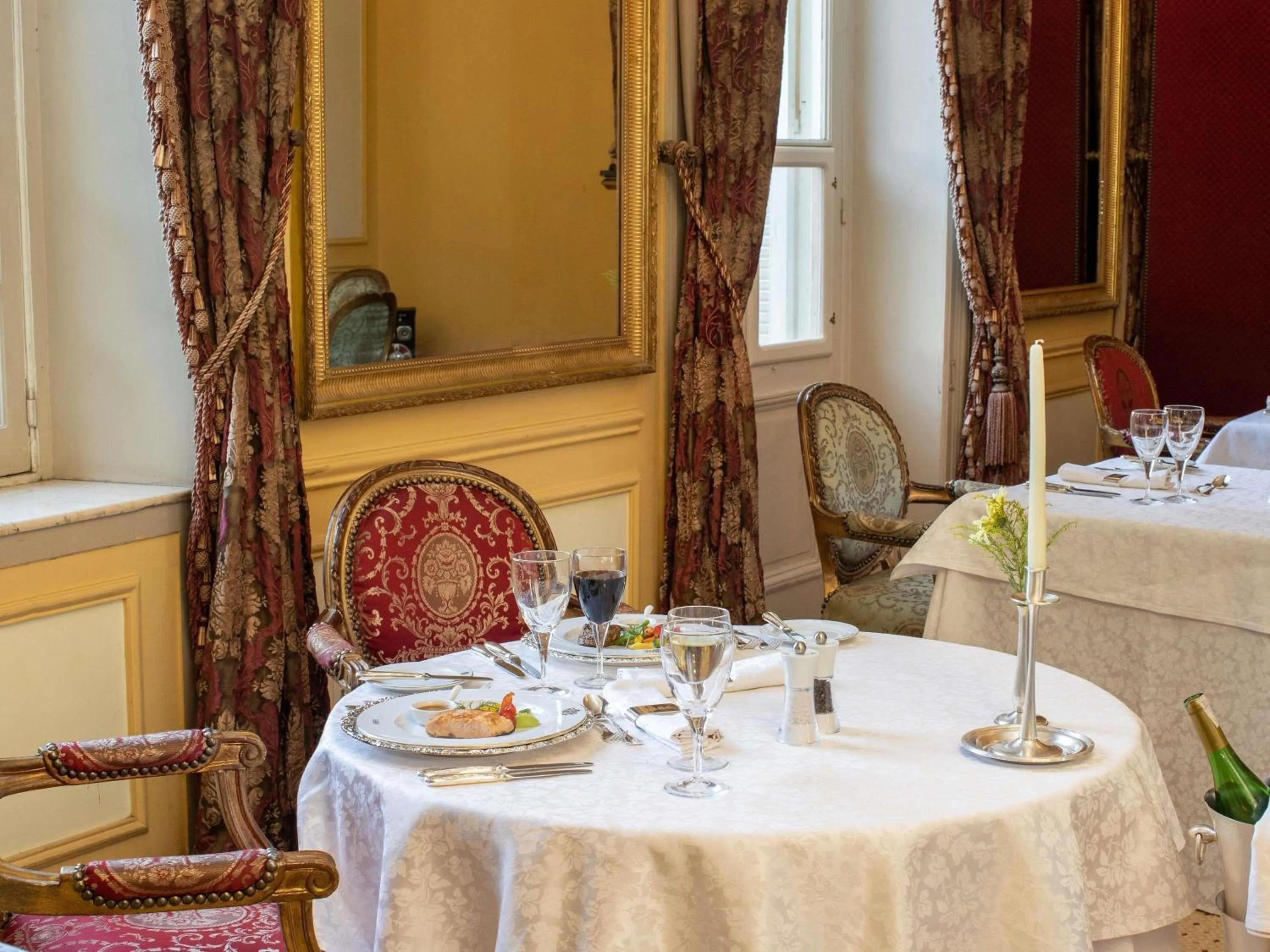 Restaurant/places to eat in Sofitel Winter Palace Luxor