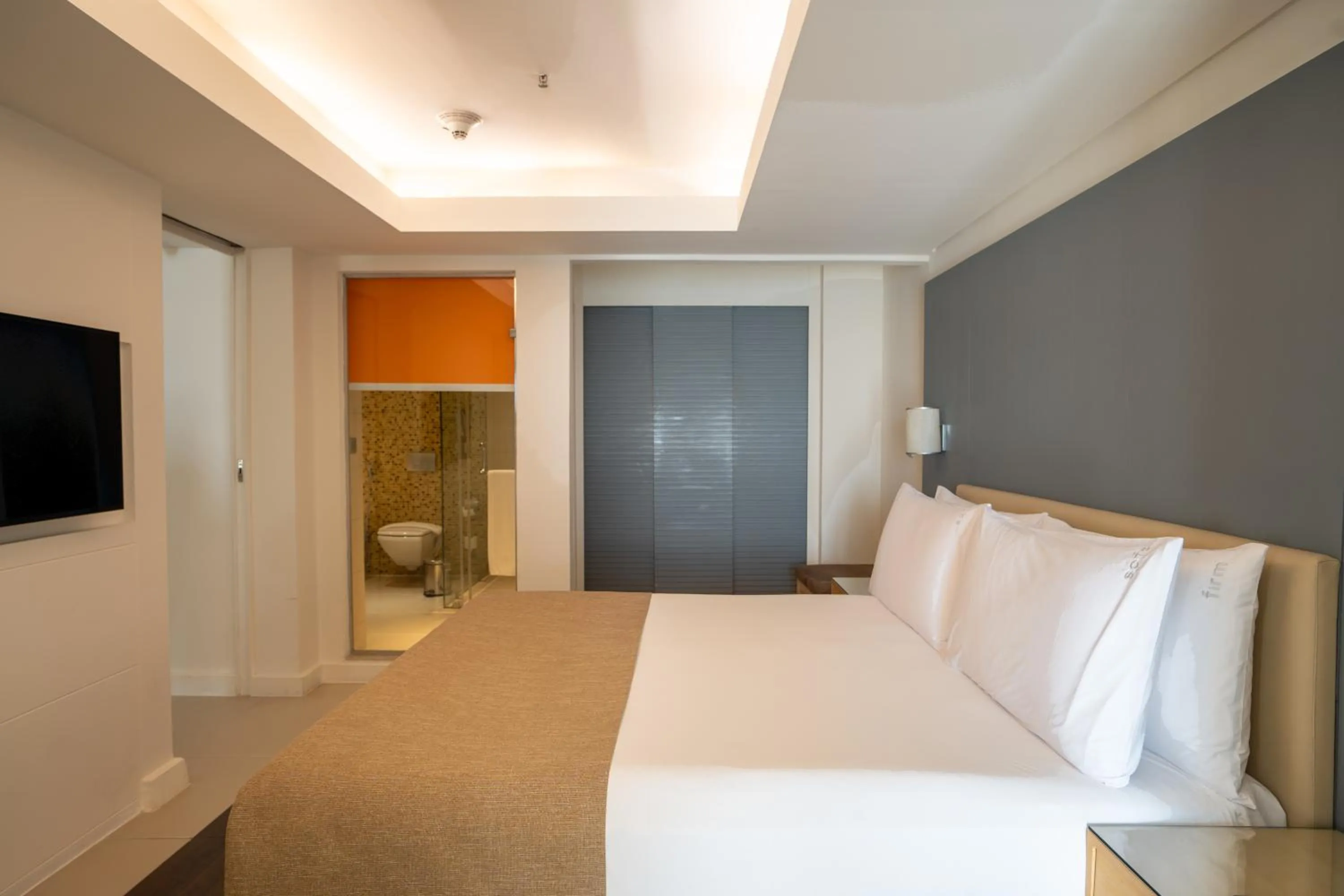 Bedroom, Bed in Holiday Inn Cairo Maadi by IHG