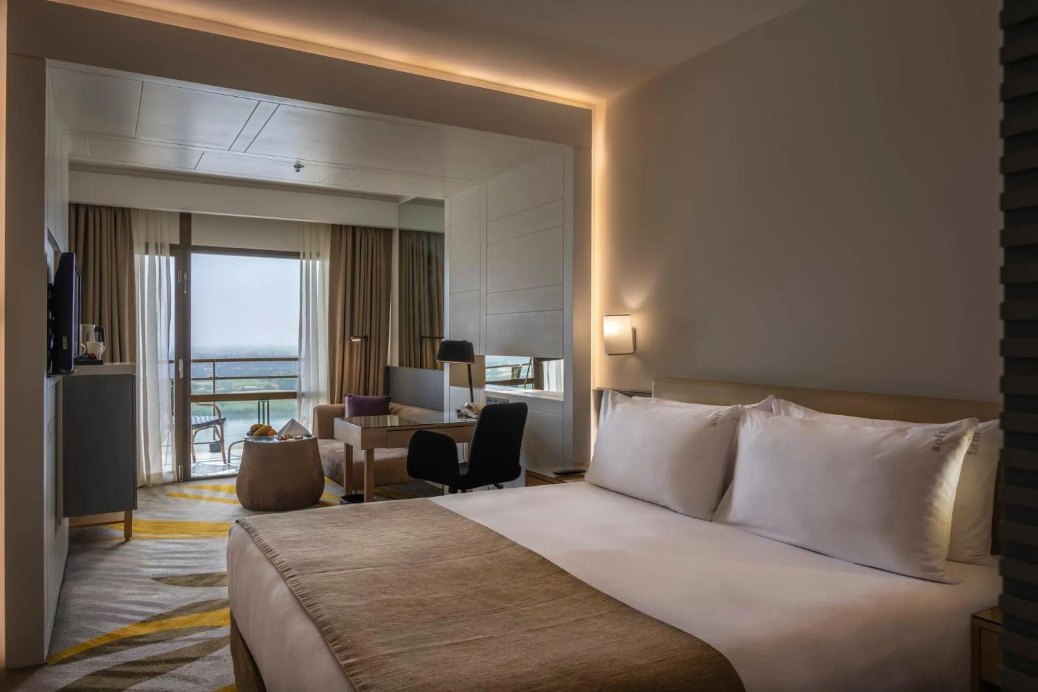 Photo of the whole room, Bed in Holiday Inn Cairo Maadi by IHG