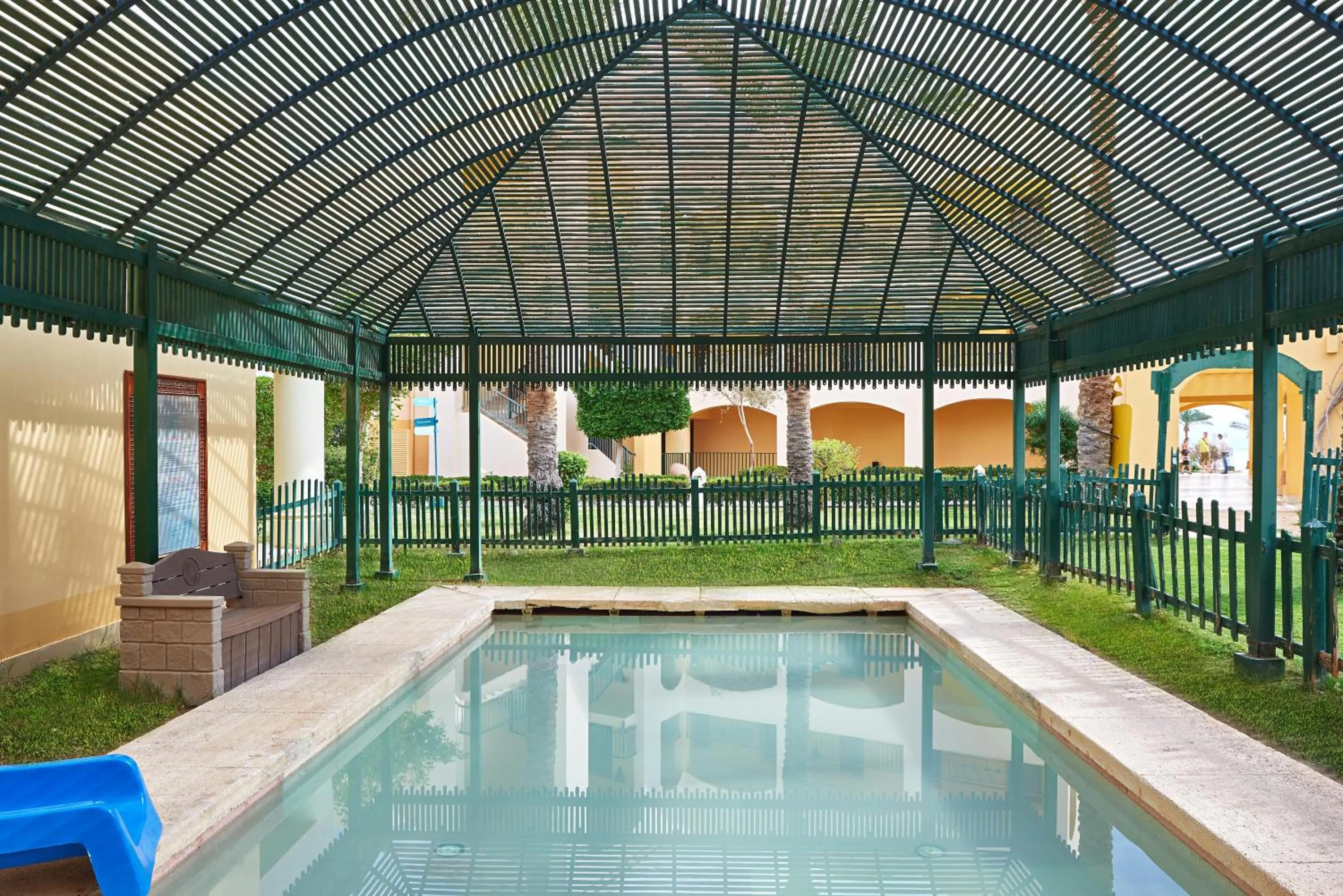 Swimming pool in Mosaique Beach Resort Taba Heights
