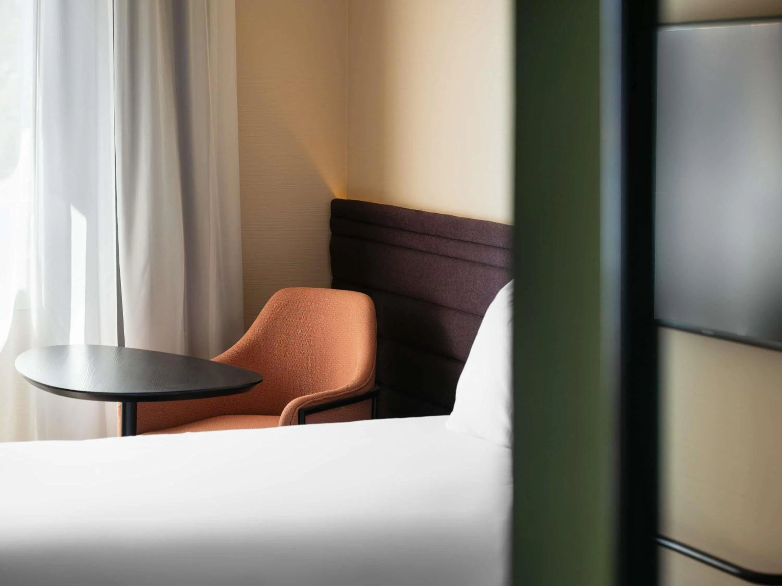 Bedroom, Bed in Novotel Cairo 6th Of October