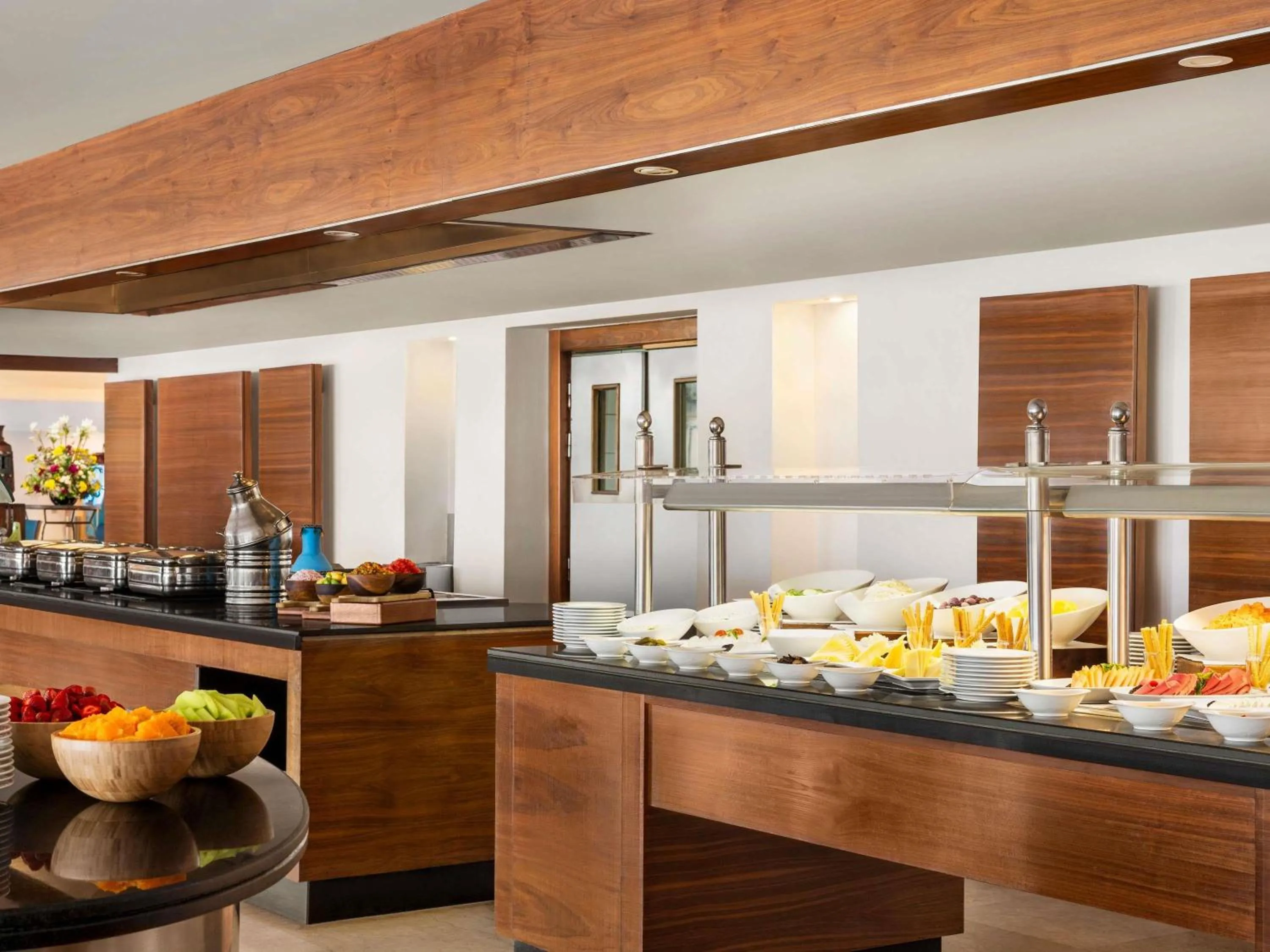 Restaurant/places to eat in Novotel Cairo Airport