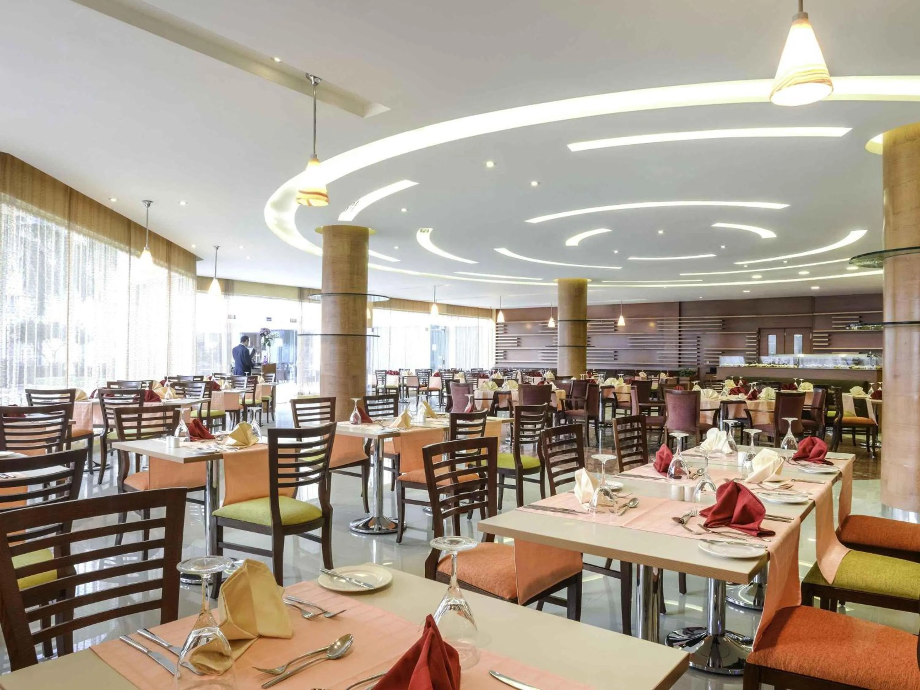 Restaurant/places to eat in Novotel Cairo Airport