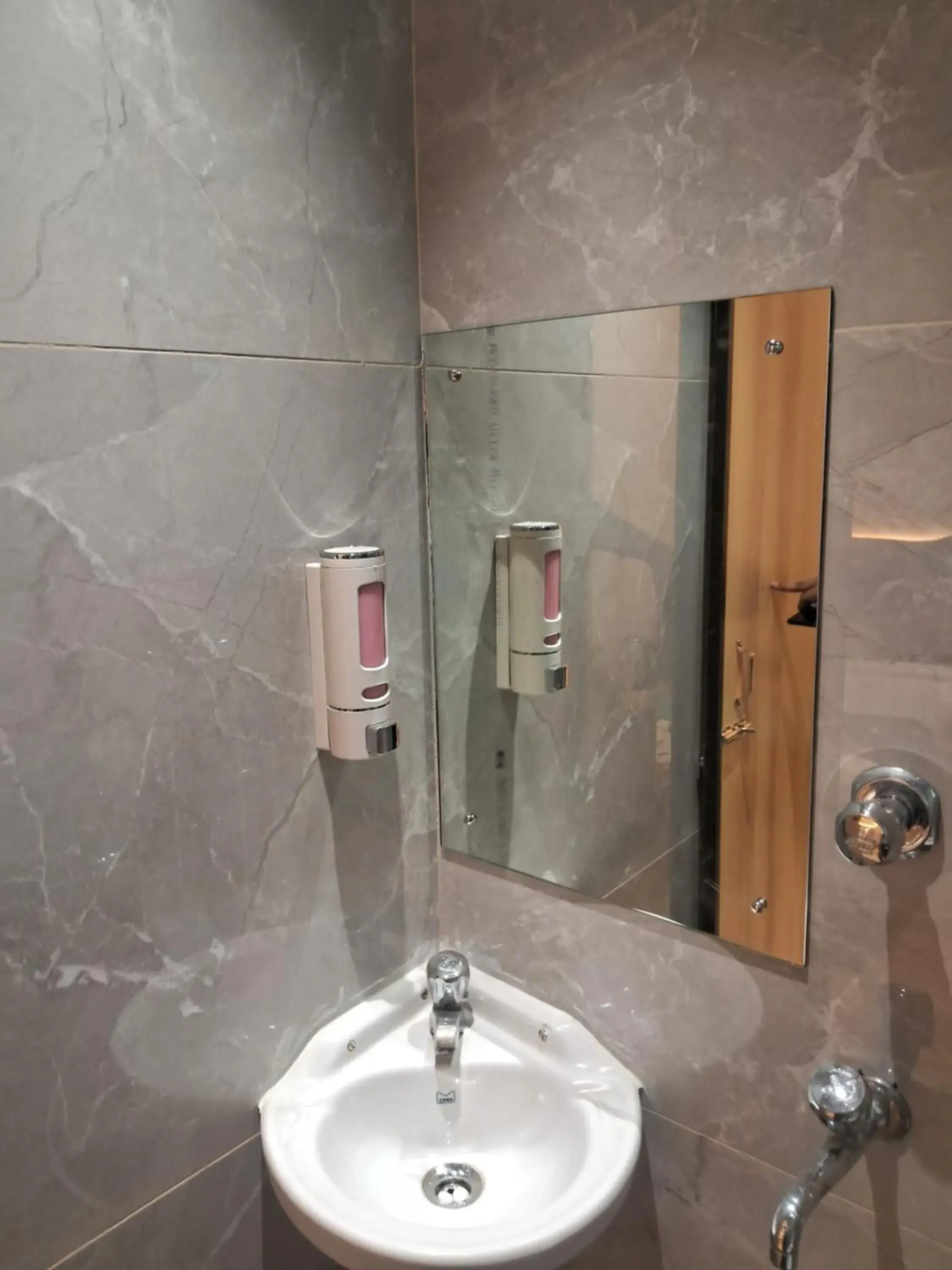 Double or Twin Room in The Greenstar Inn Double or Twin Room in The Greenstar Inn