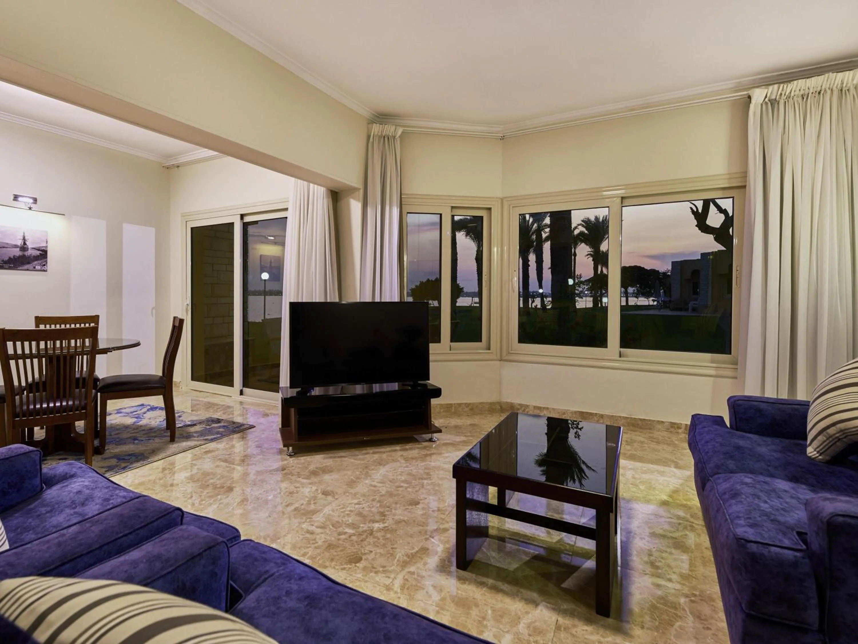 Bedroom in Mercure Ismailia Forsan Island