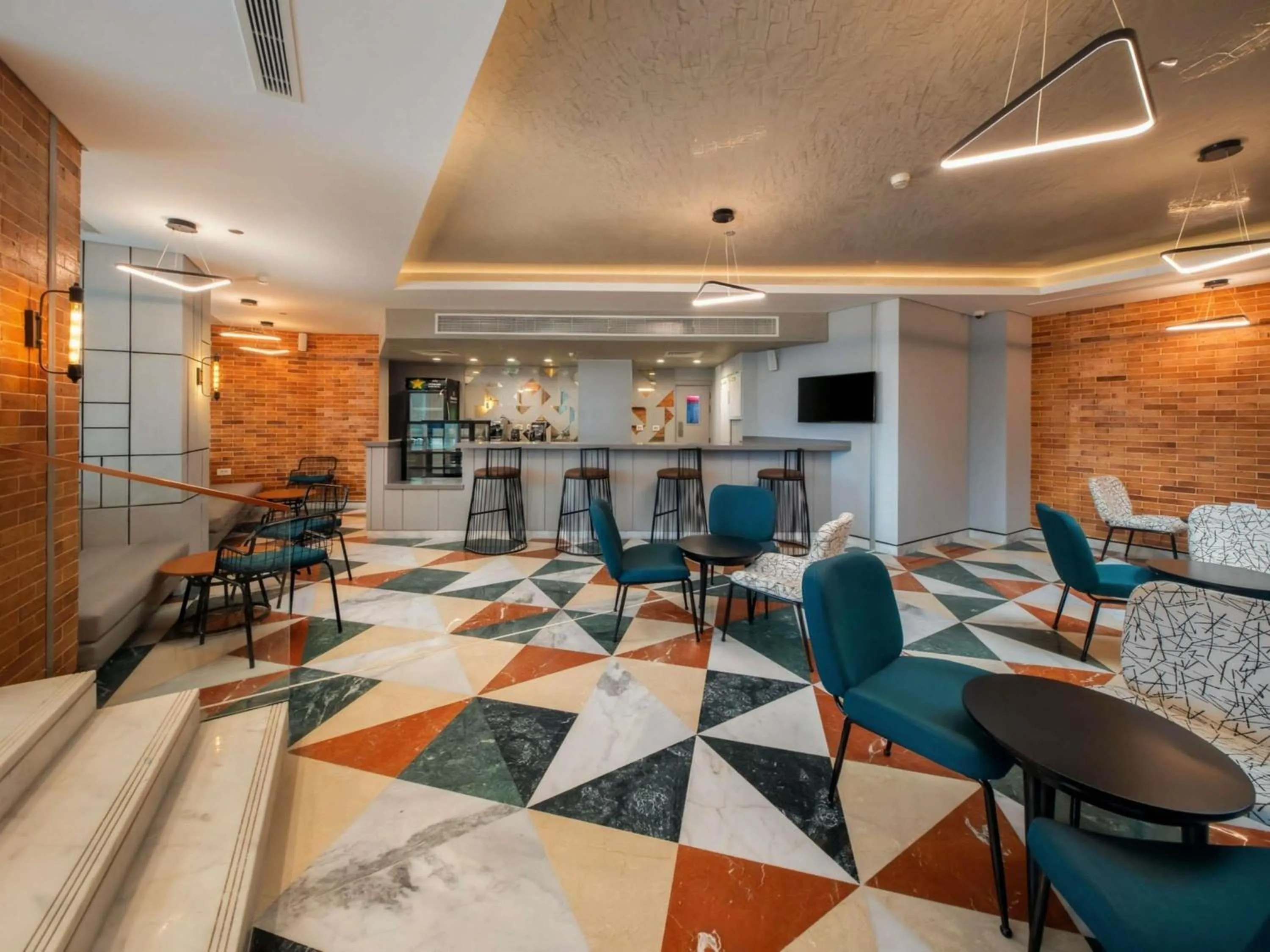 Lounge or bar in Mercure Ismailia Forsan Island