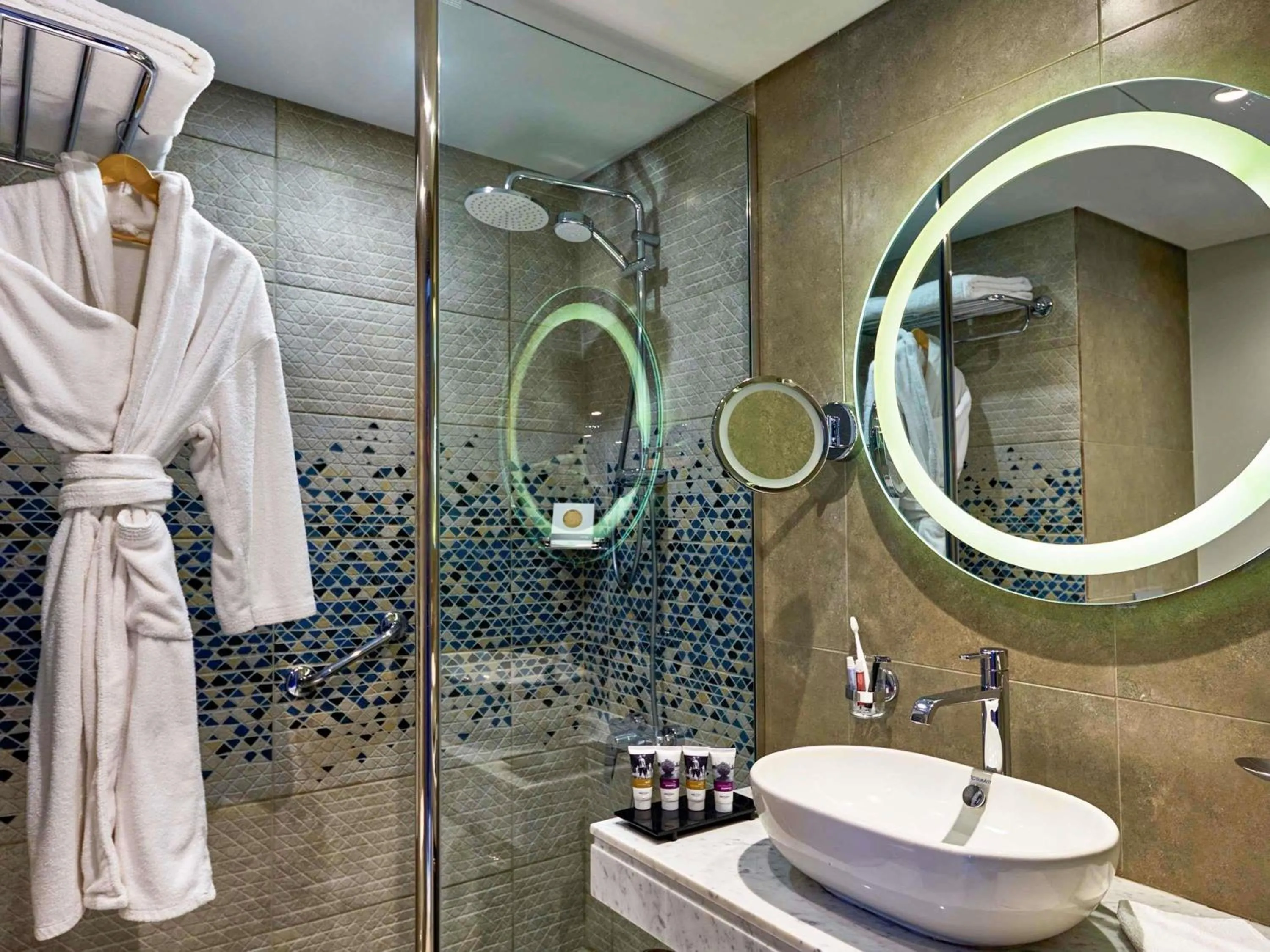 Bedroom in Mercure Ismailia Forsan Island