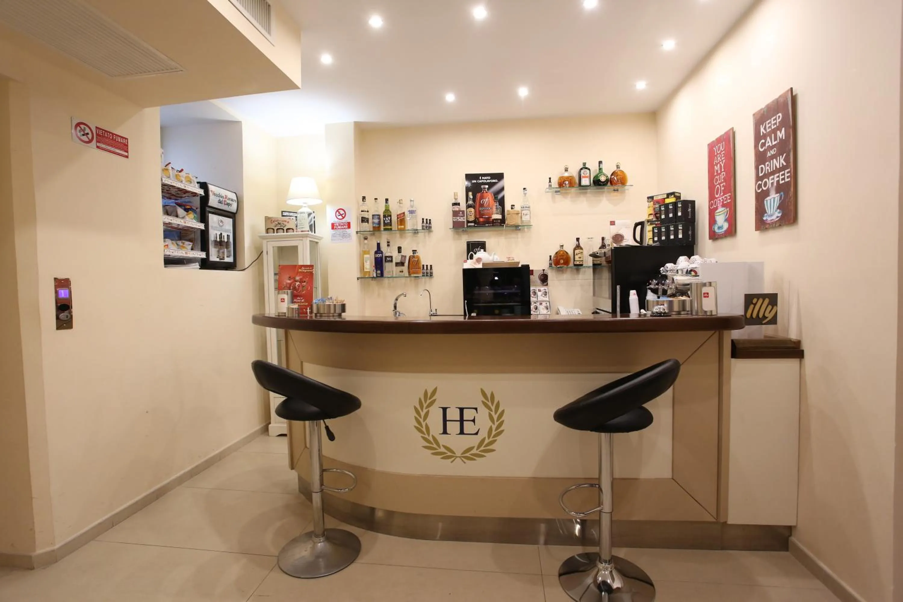 Lounge or bar in Hotel Eubea