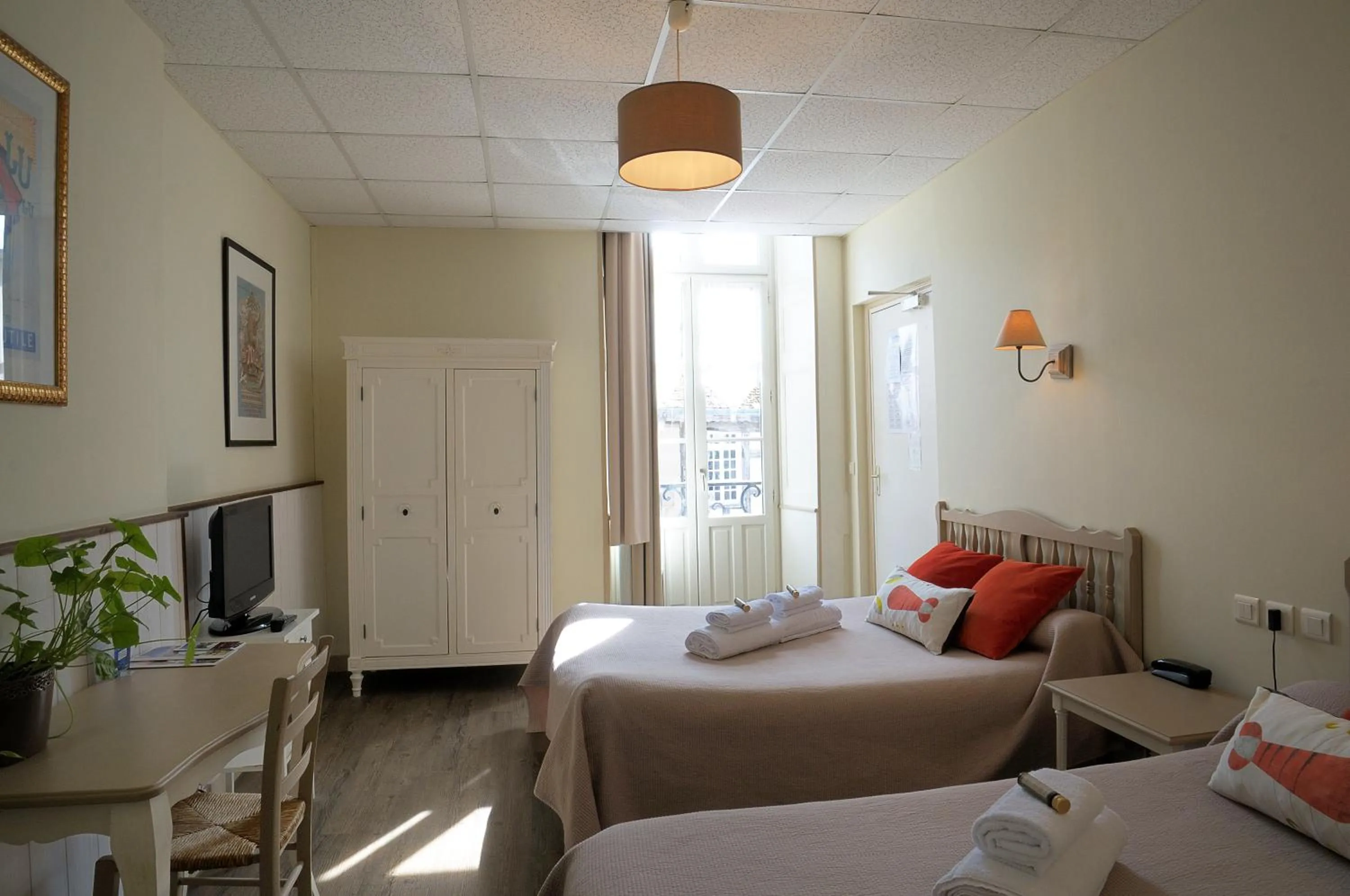 Bed in Au Fin Gourmet