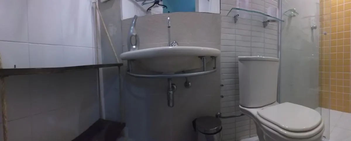 Bathroom in Airport Pousada