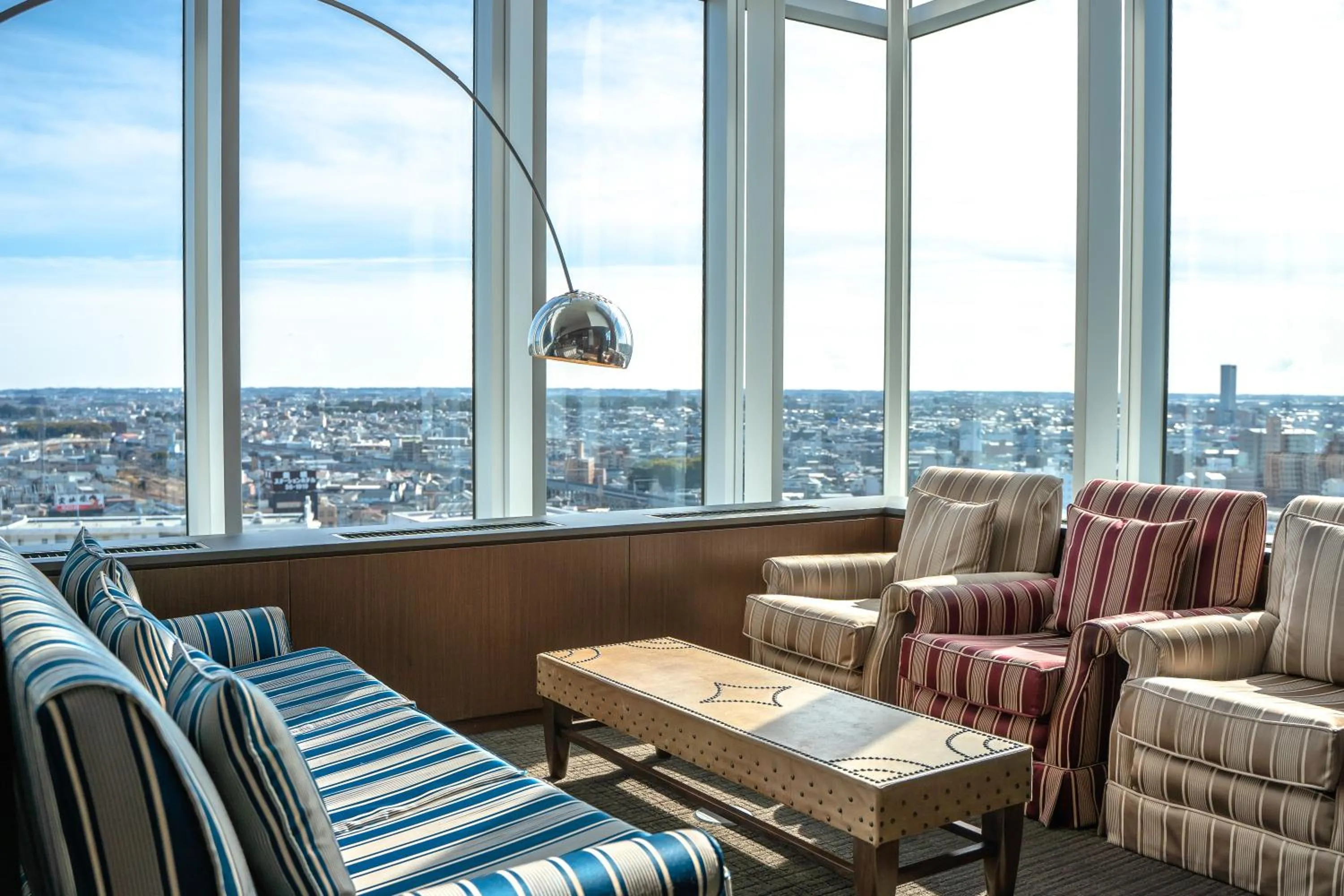 Lounge or bar in Hotel Arc Riche Toyohashi