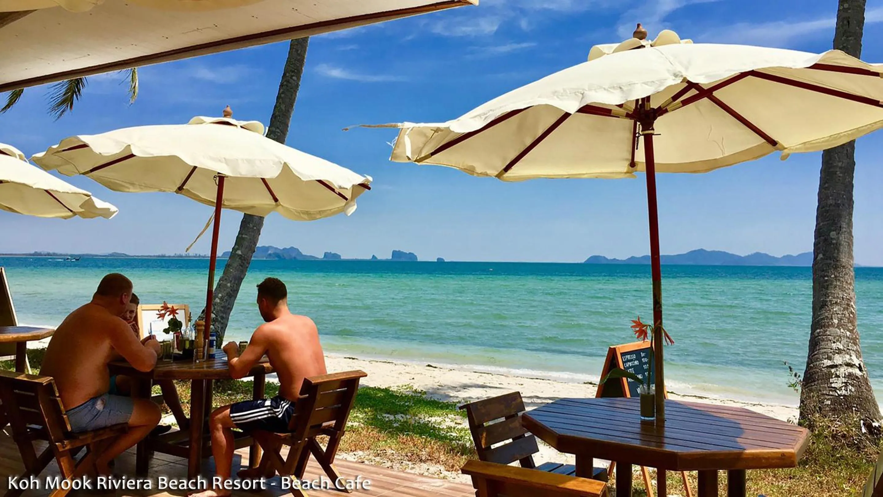 Restaurant/places to eat in Koh Mook Riviera Beach Resort