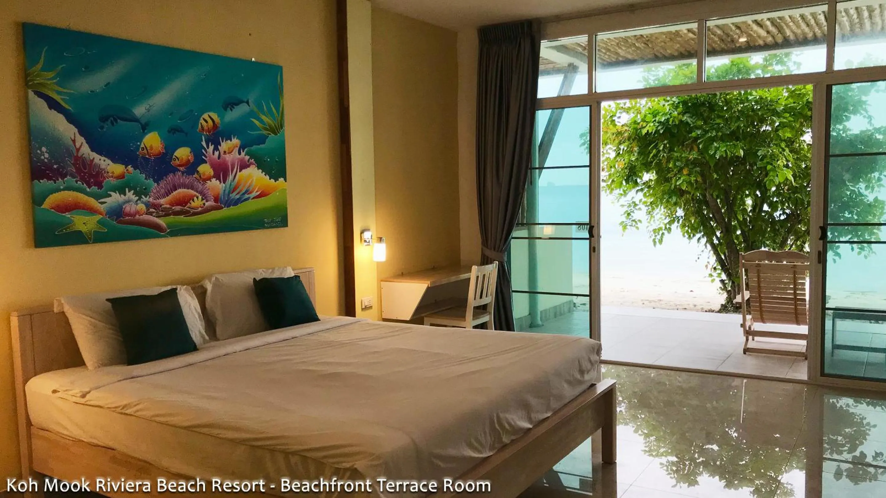 Photo of the whole room, Bed in Koh Mook Riviera Beach Resort