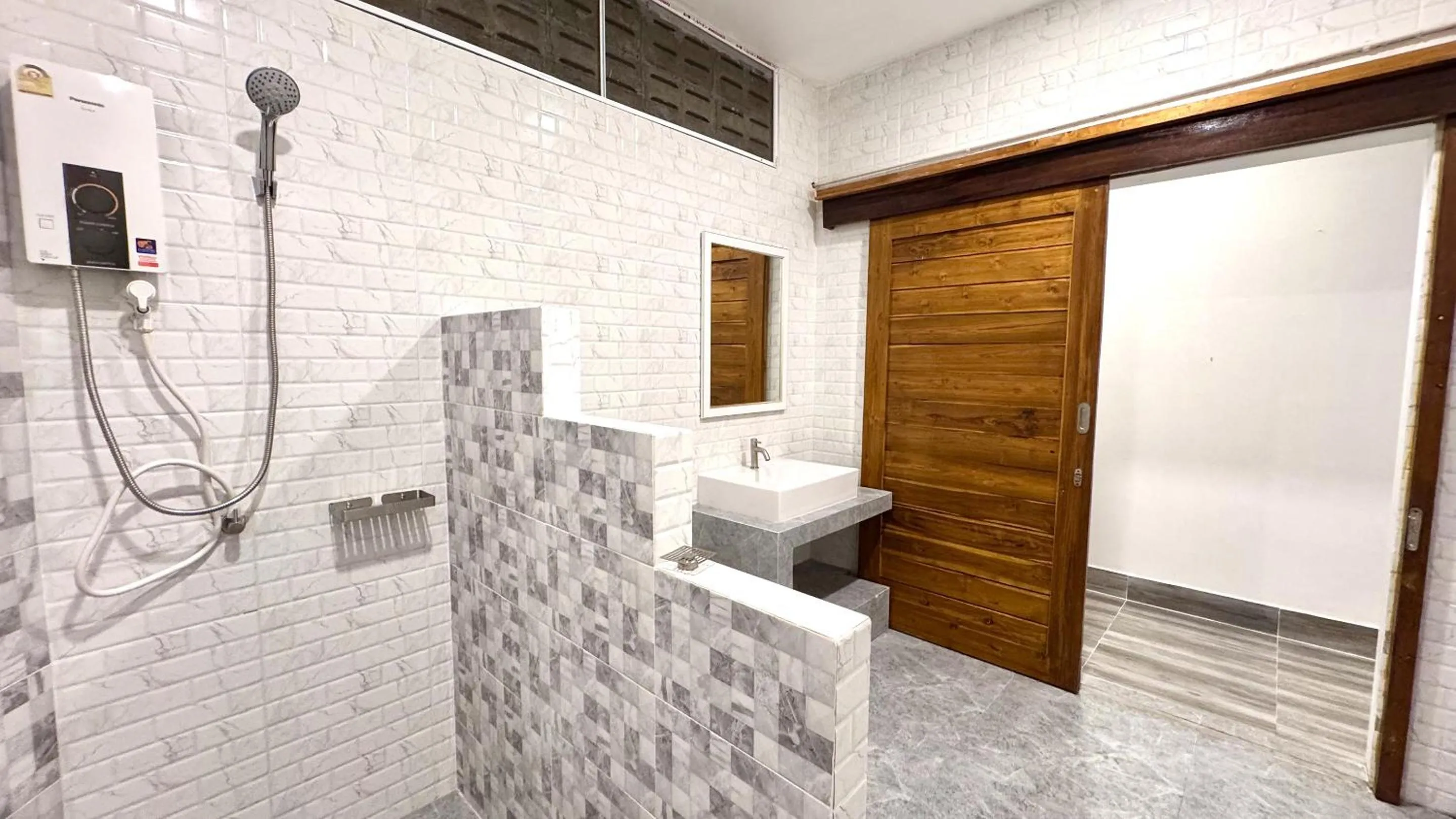 Bathroom in Koh Mook Riviera Beach Resort