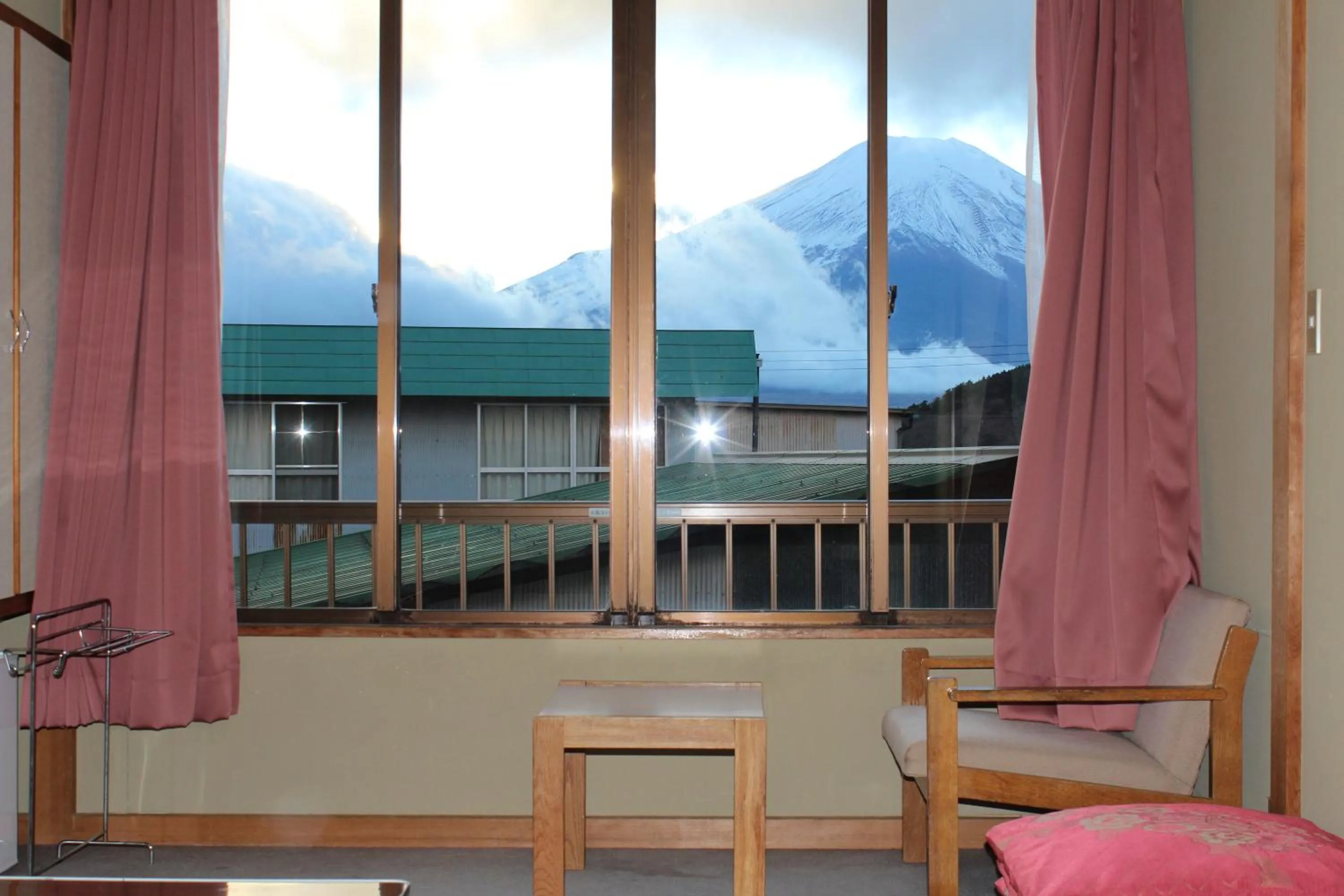 Mountain view in Sugakuso