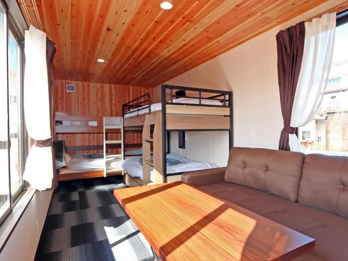 Photo of the whole room, Bed in Sugakuso