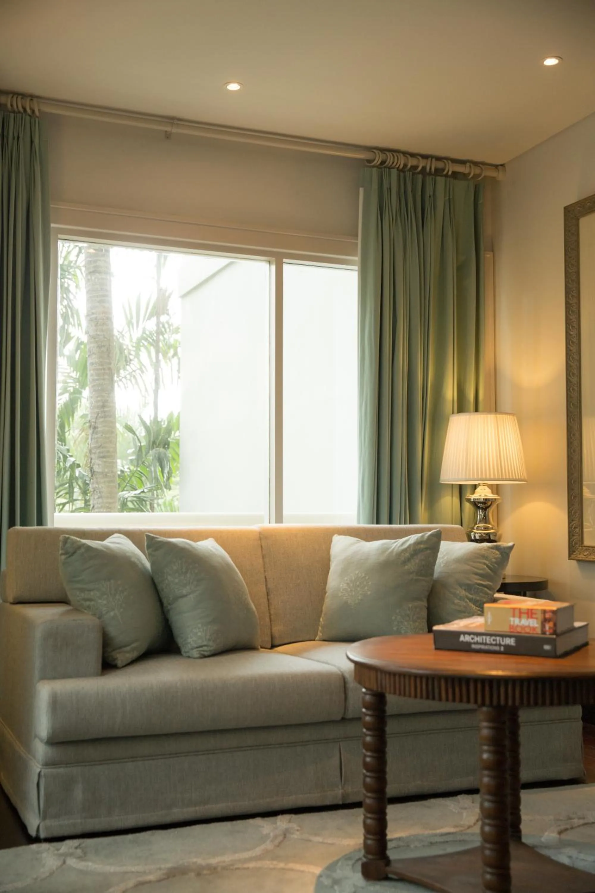 Day in The Shalimar Boutique Hotel