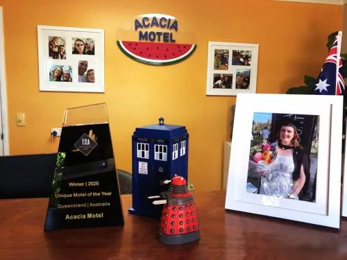 Acacia Motel