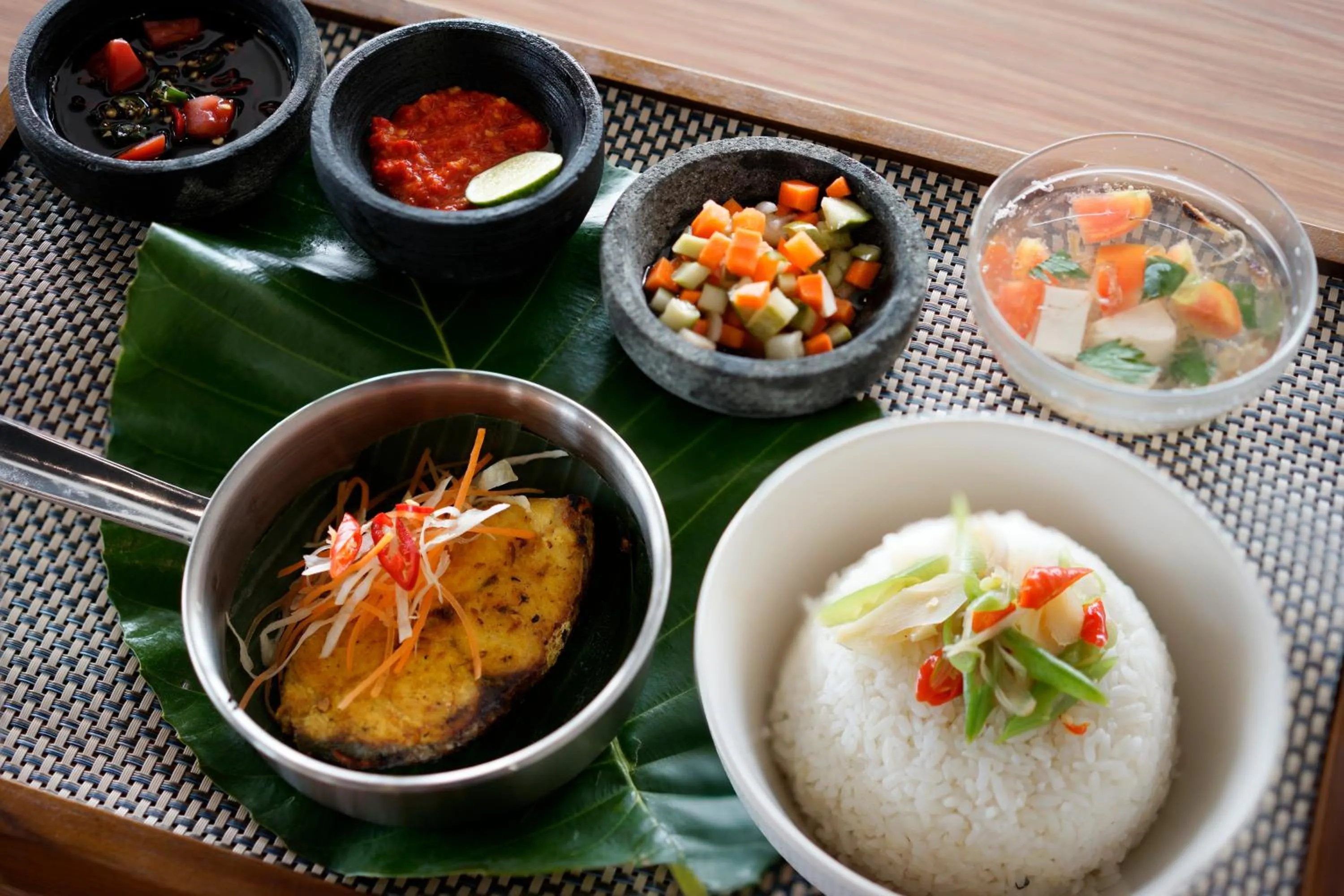 Food and drinks in Golden Tulip Essential Belitung