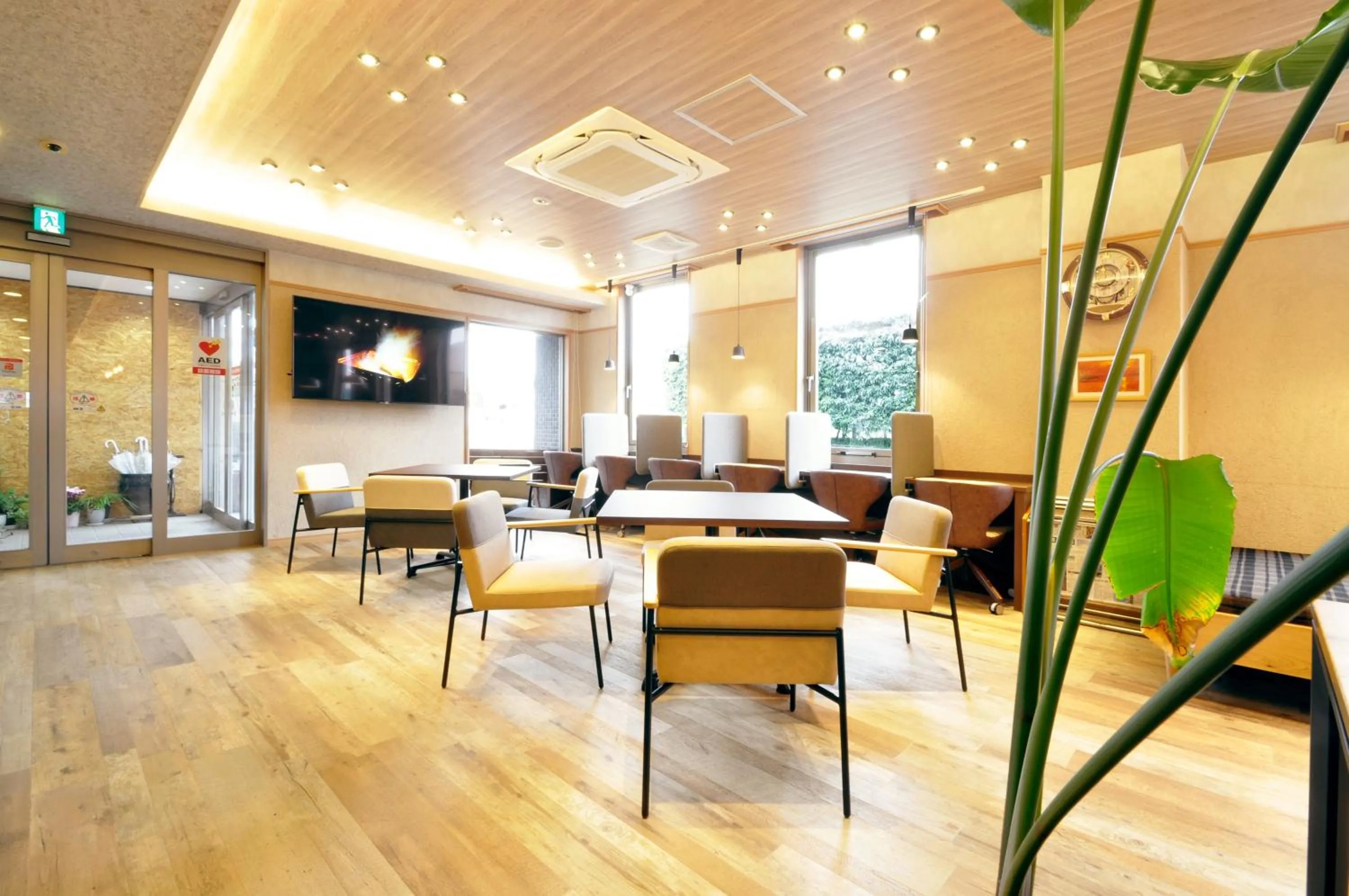 locker in Annex Hotel Abe