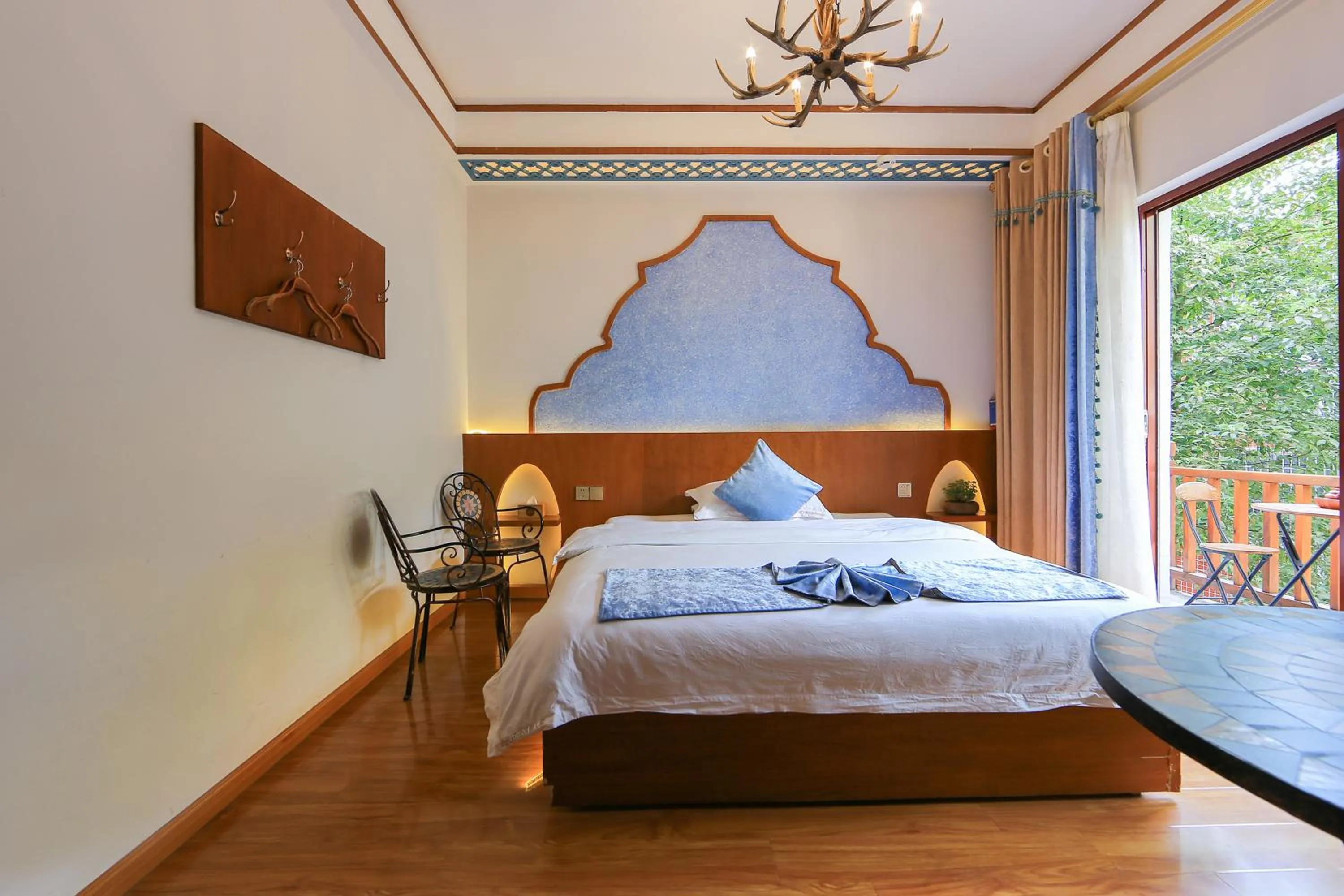 bunk bed, Bed in Edinburgh Hostel