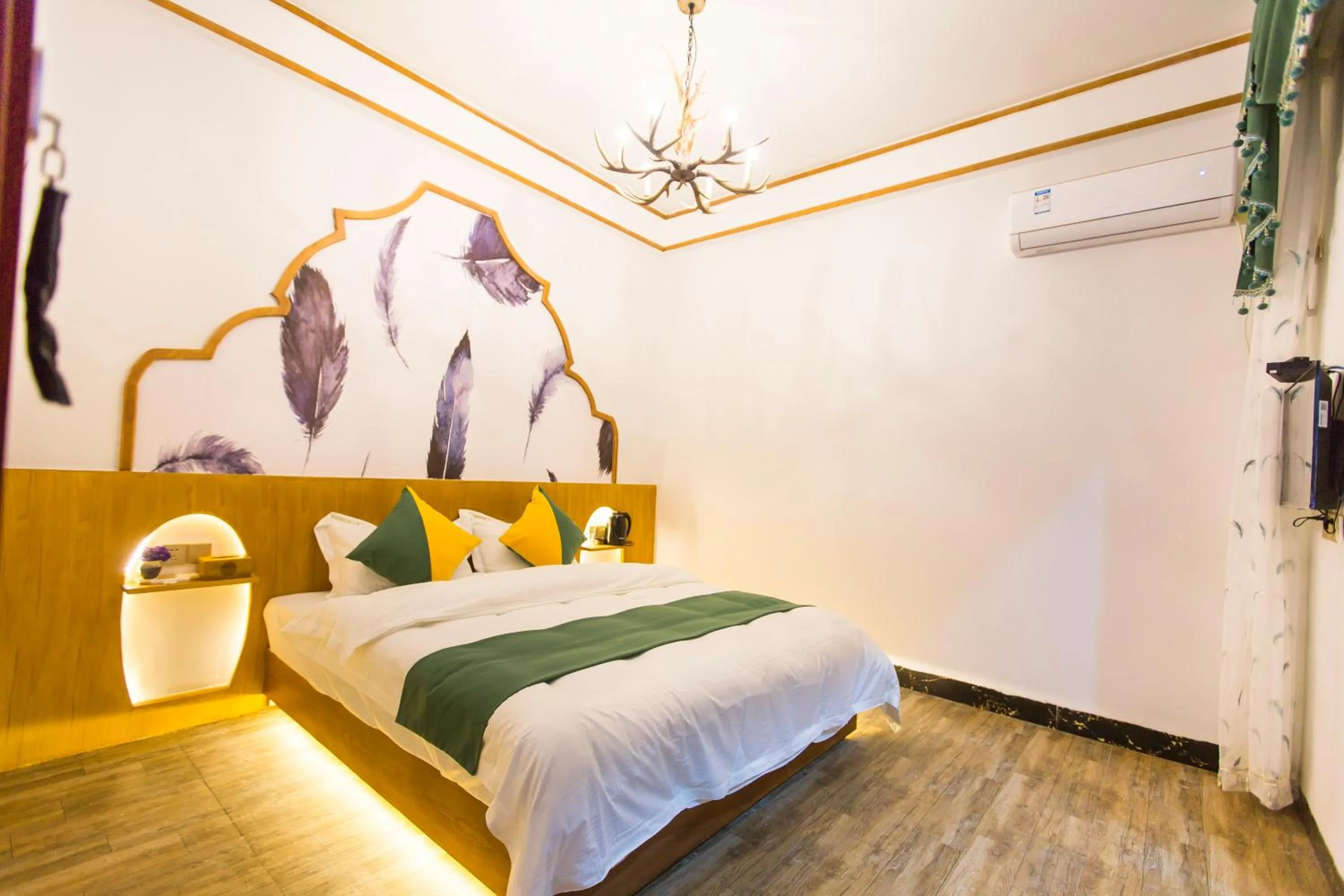 Photo of the whole room, Bed in Edinburgh Hostel