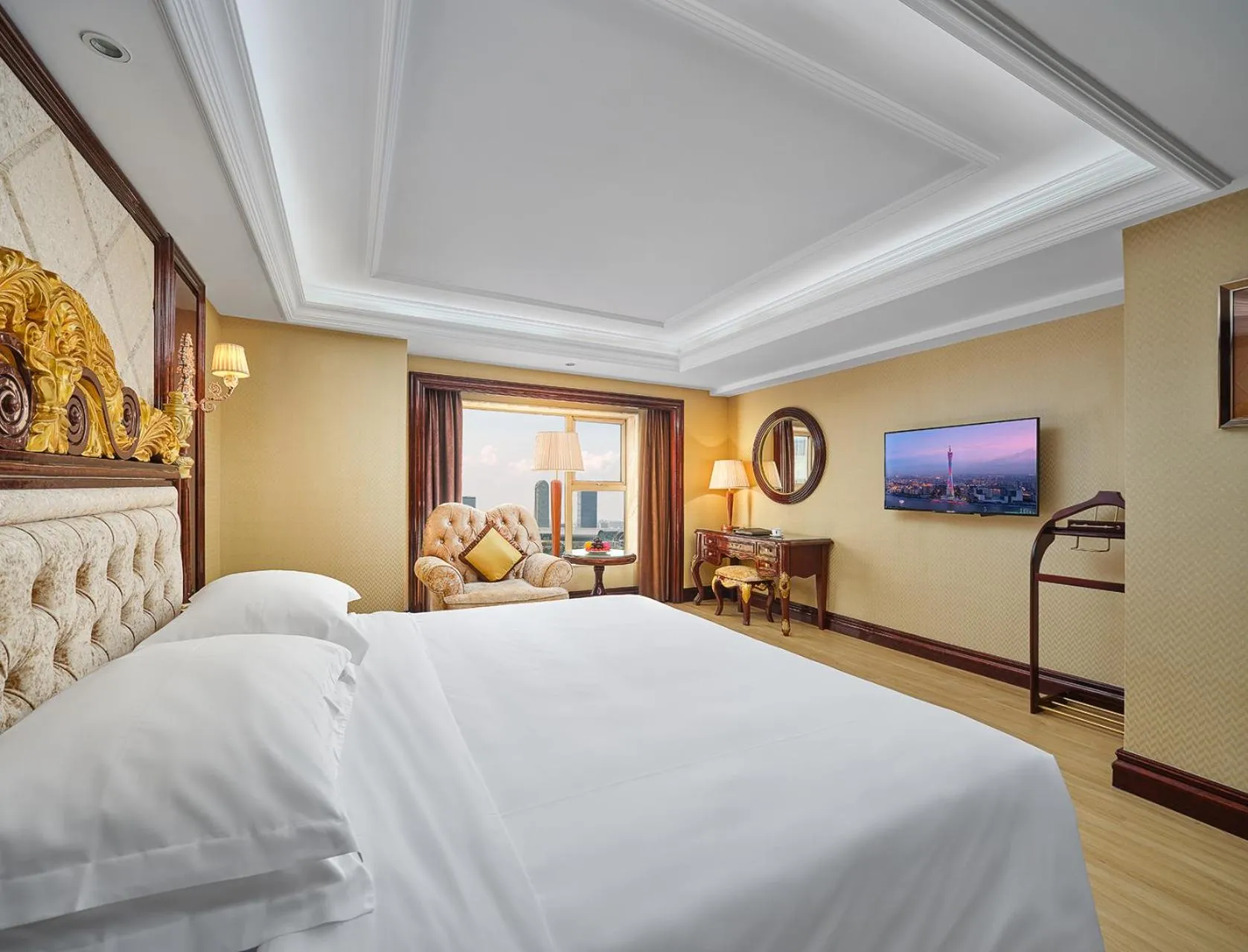 Photo of the whole room, Bed in Yueda Financial City International Hotel