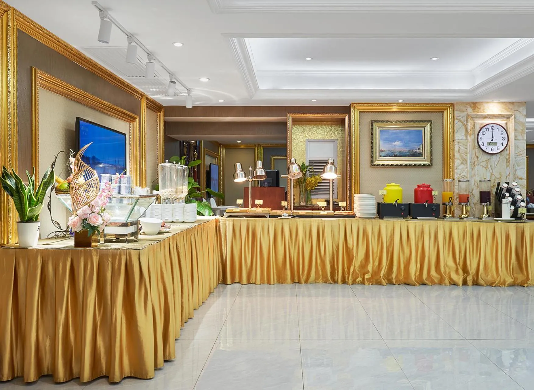 Breakfast in Yueda Financial City International Hotel