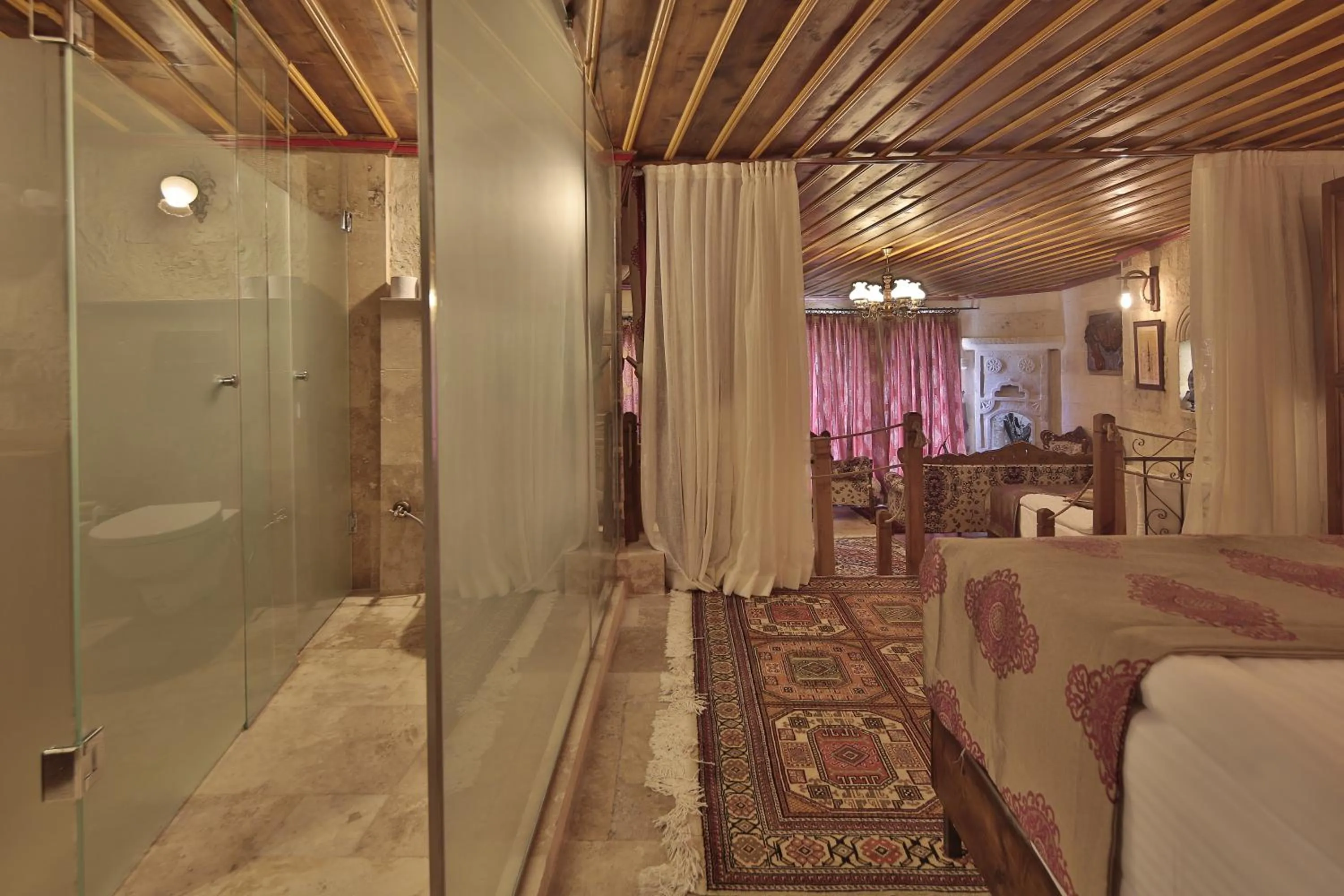 Bed in Aren Cave Hotel And Art Gallery