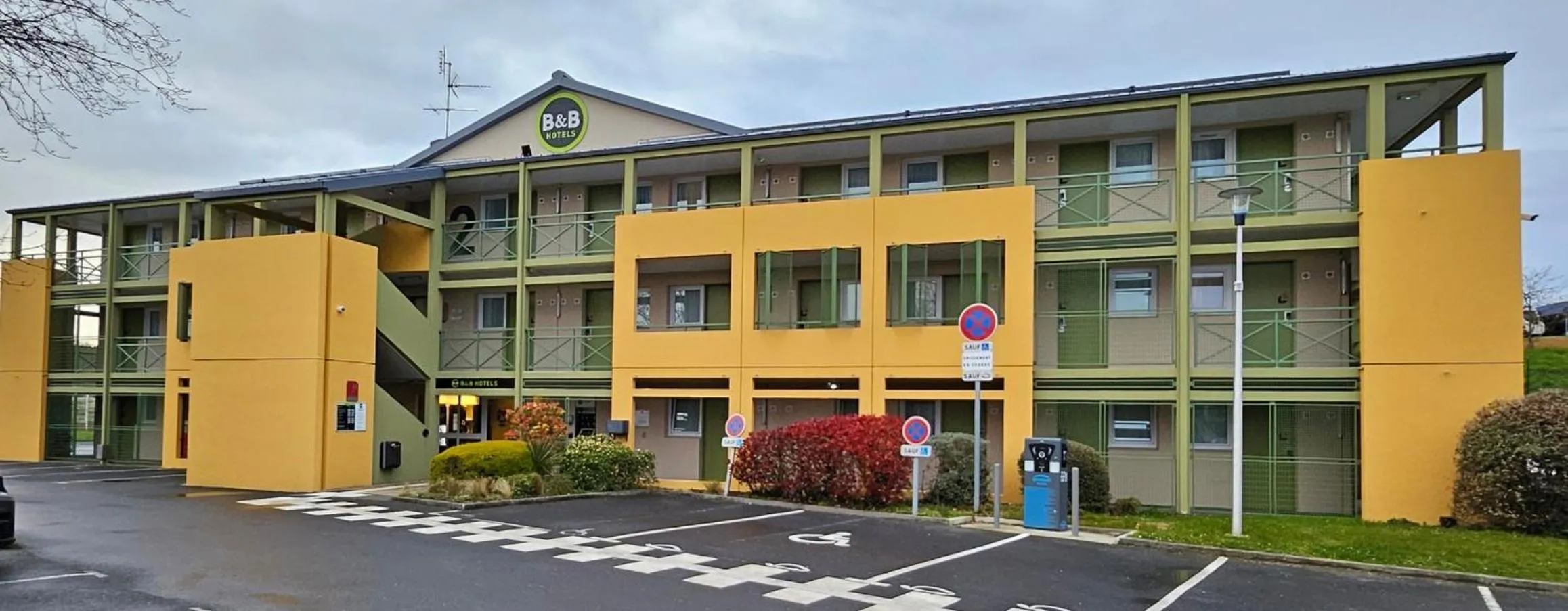 Property building in B&B HOTEL Cherbourg