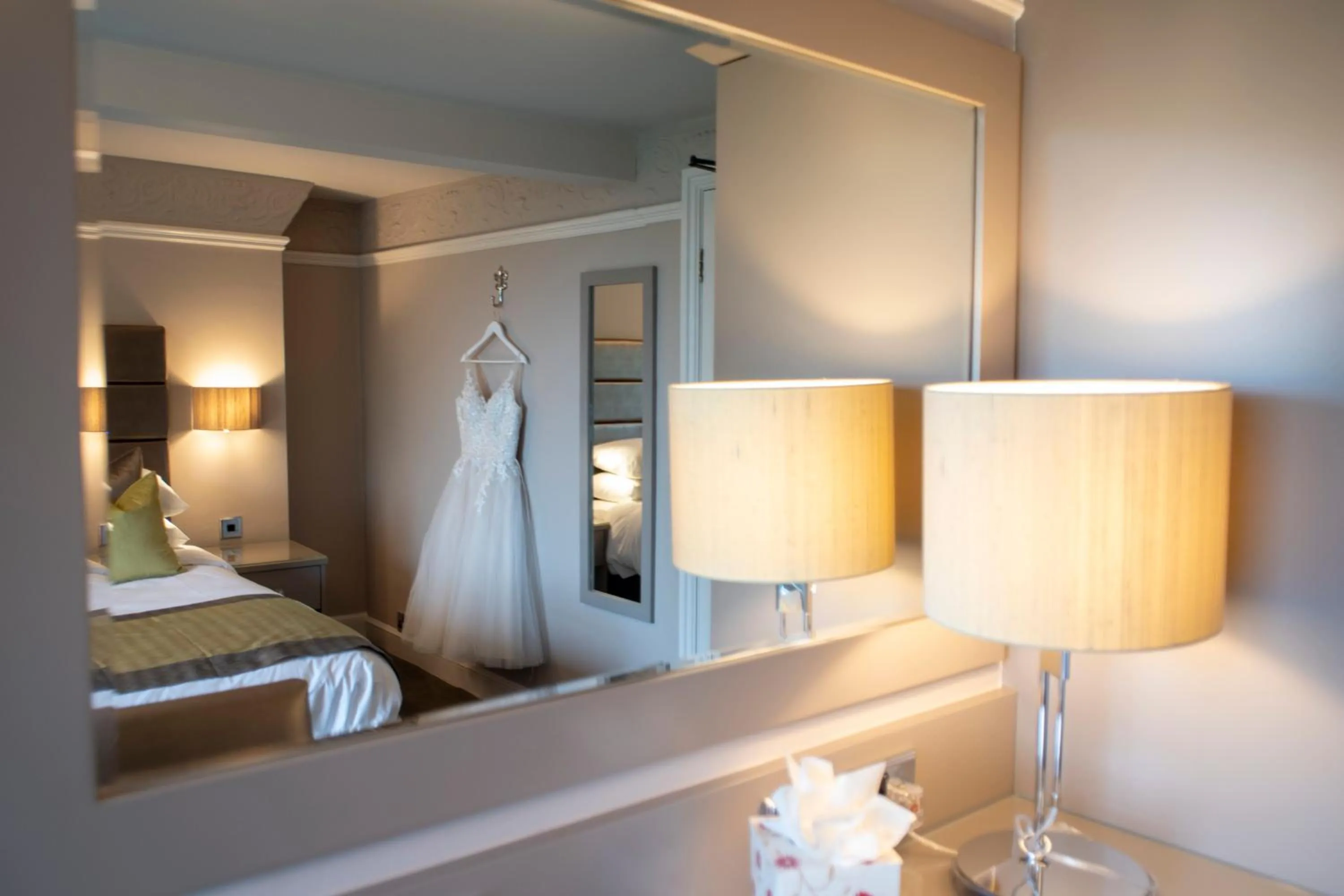 hair dresser, Bed in Cubley Hall