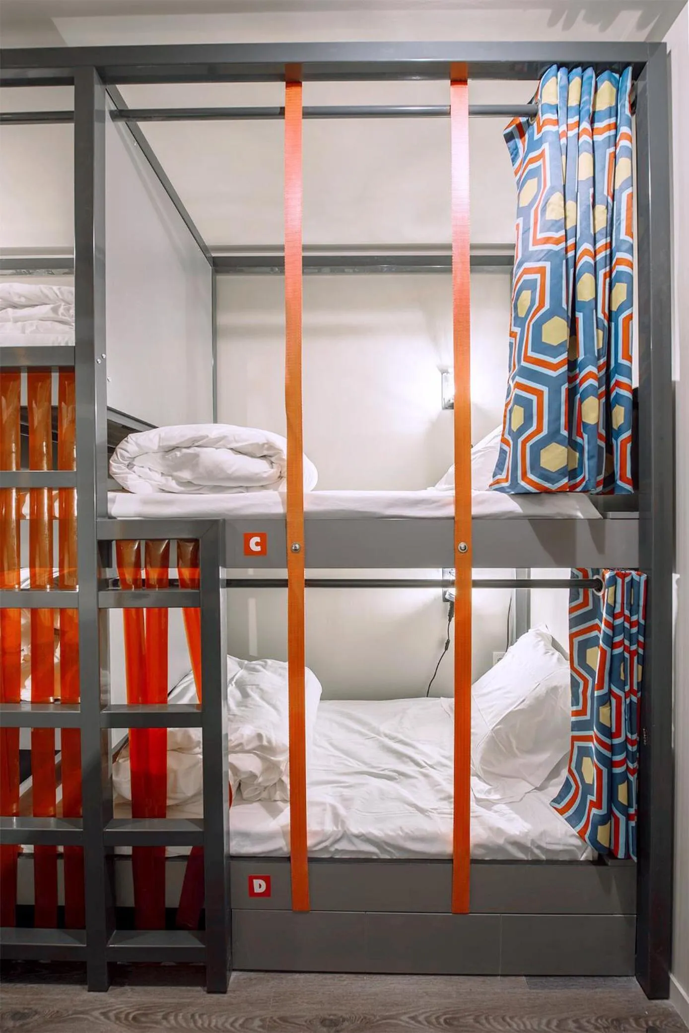 bunk bed, Bed in The People Paris Belleville