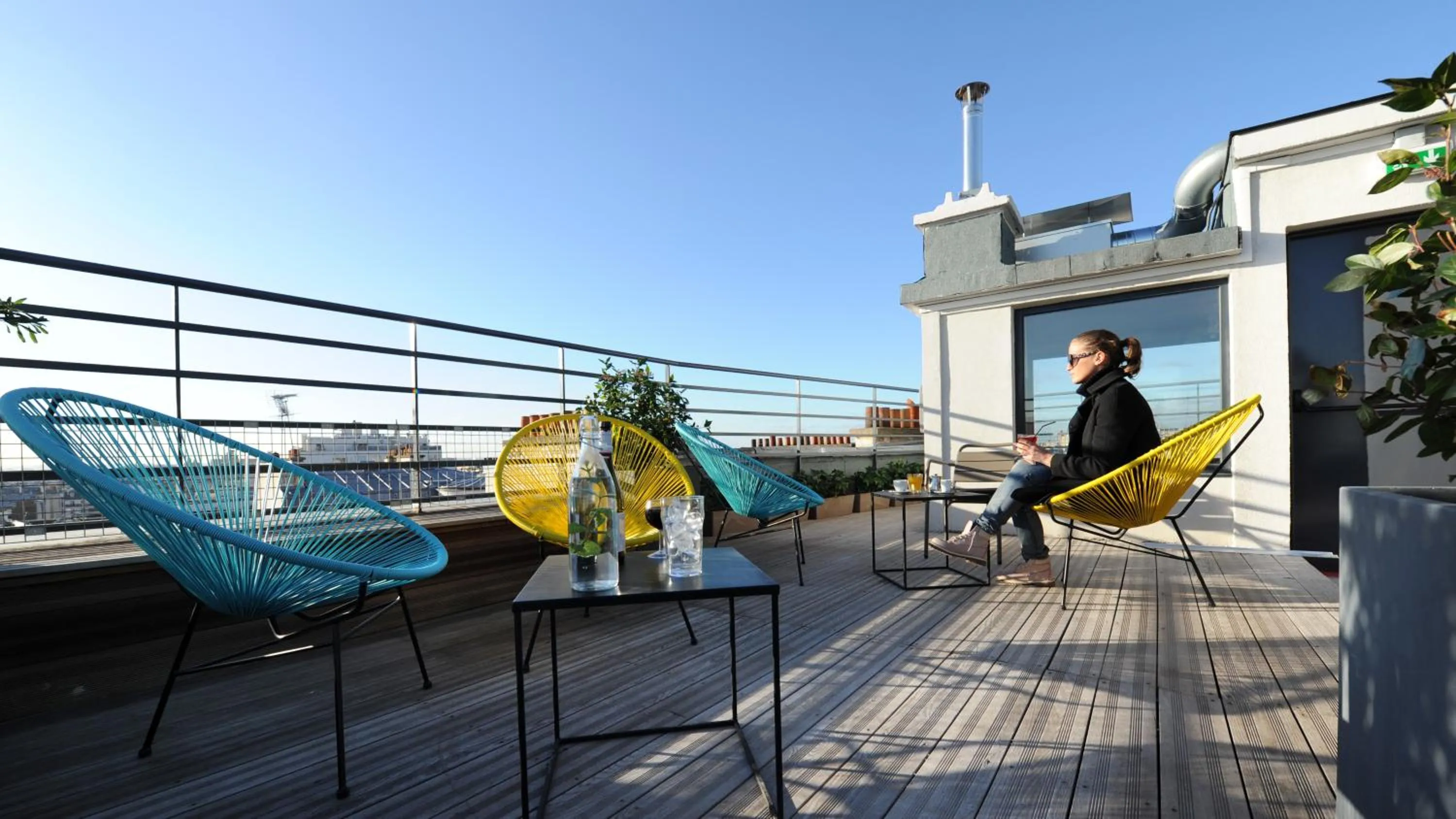 Day in The People Paris Belleville