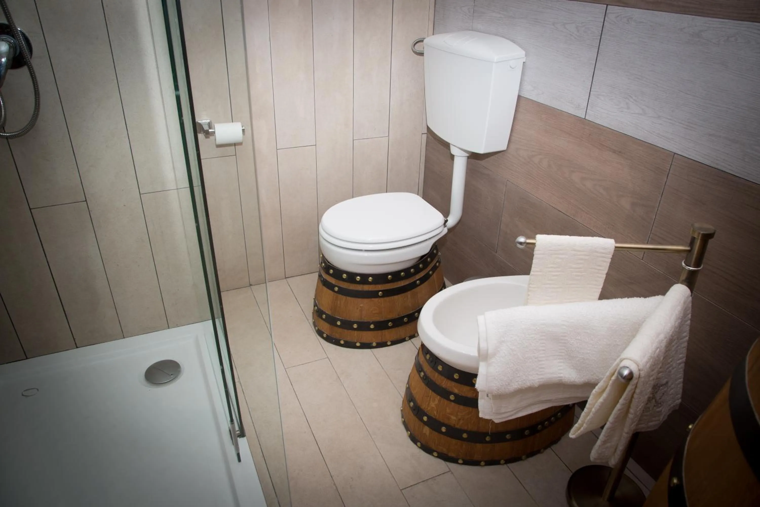 Toilet in Modica Garden Resort