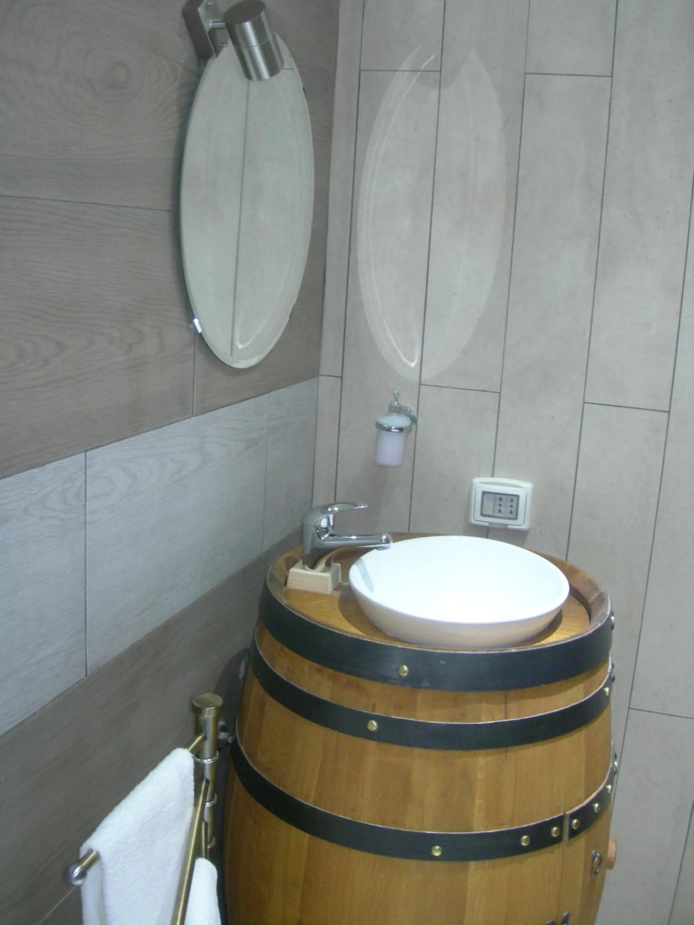 Bathroom in Modica Garden Resort