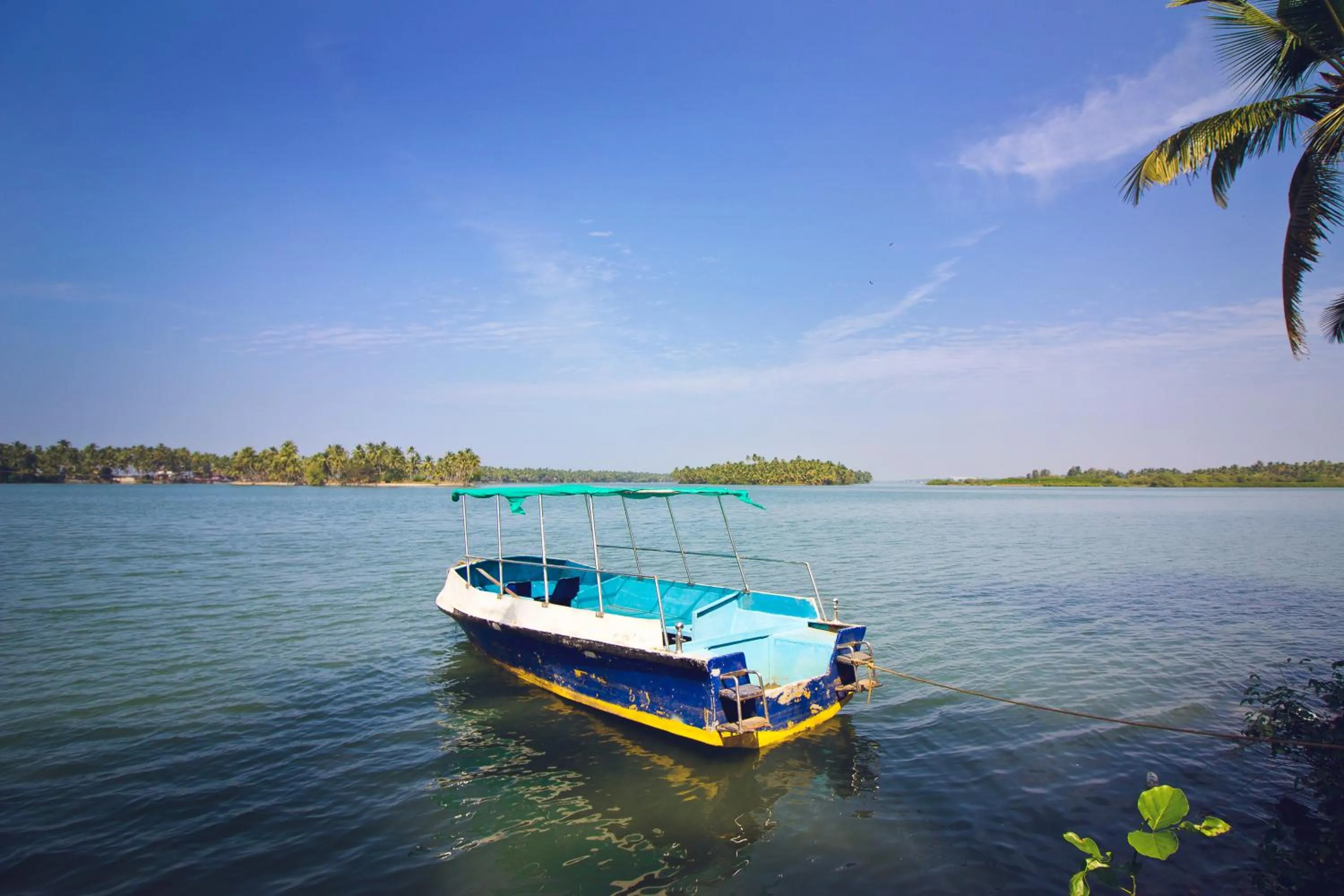 Day in Paradise Lagoon